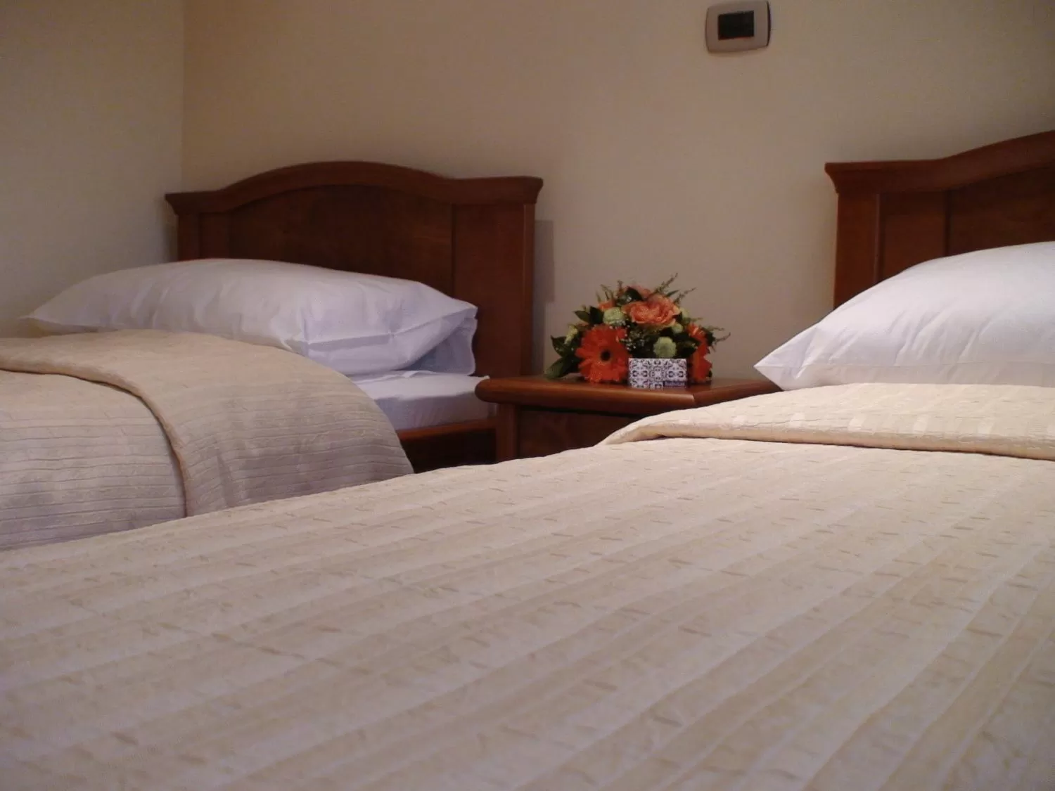Bed in Mali Hotel BaMBiS