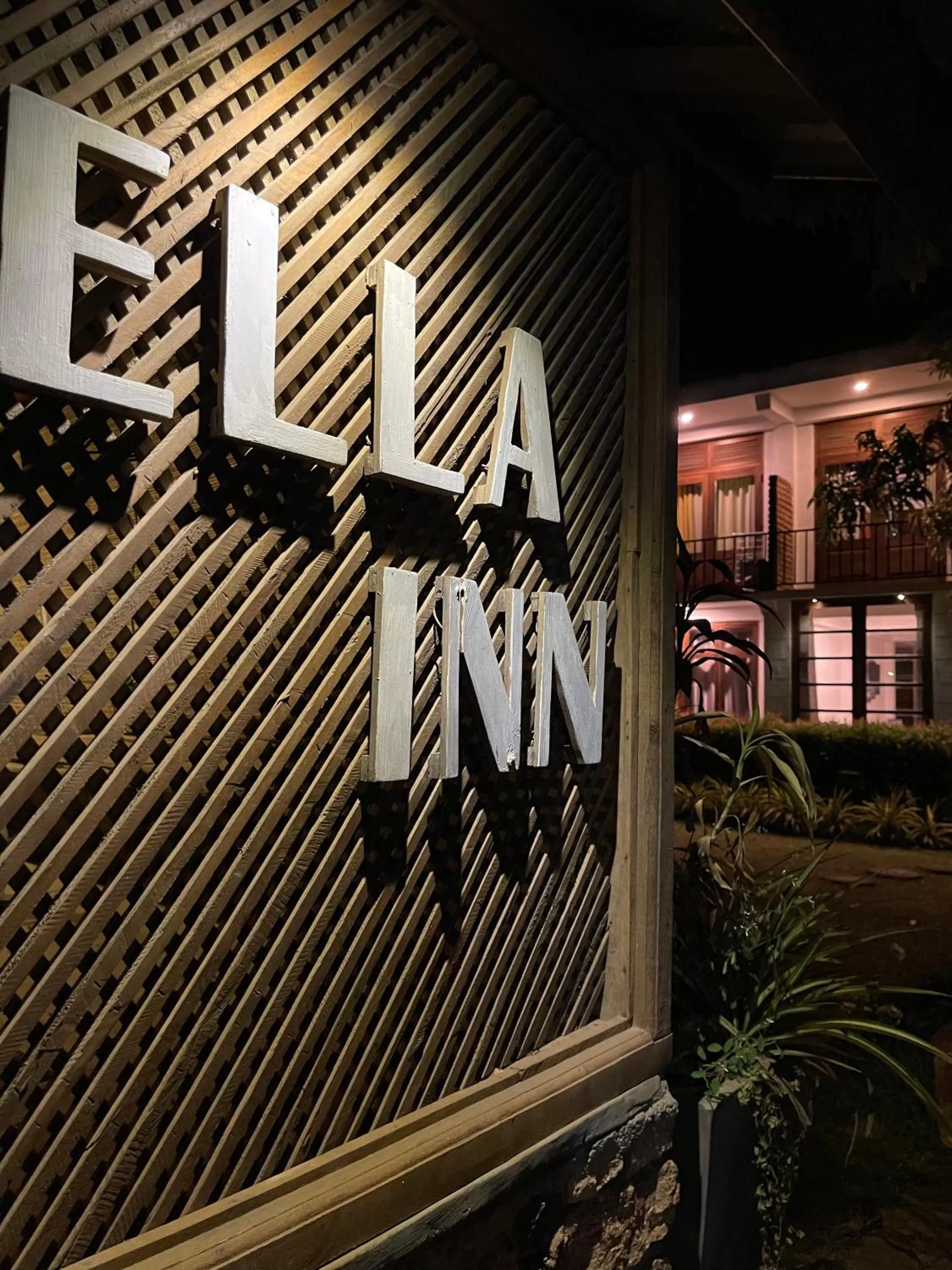 Ella Inn