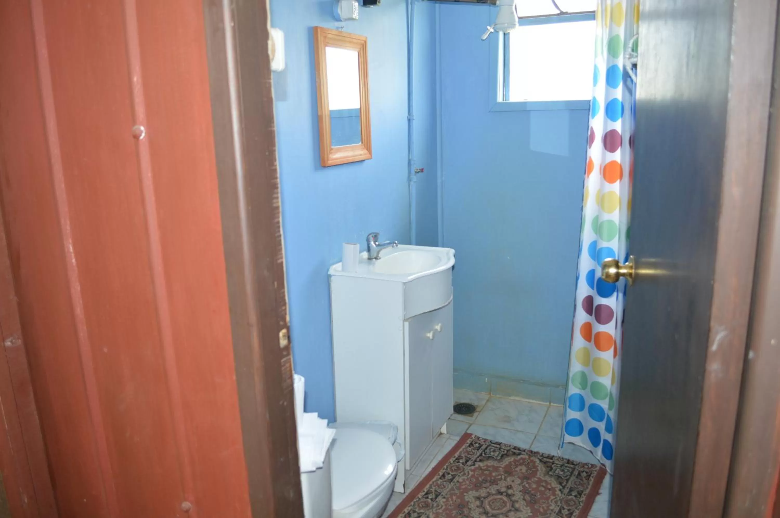 Bathroom in Coyunche Cabañas y Camping Laja & San Rosendo