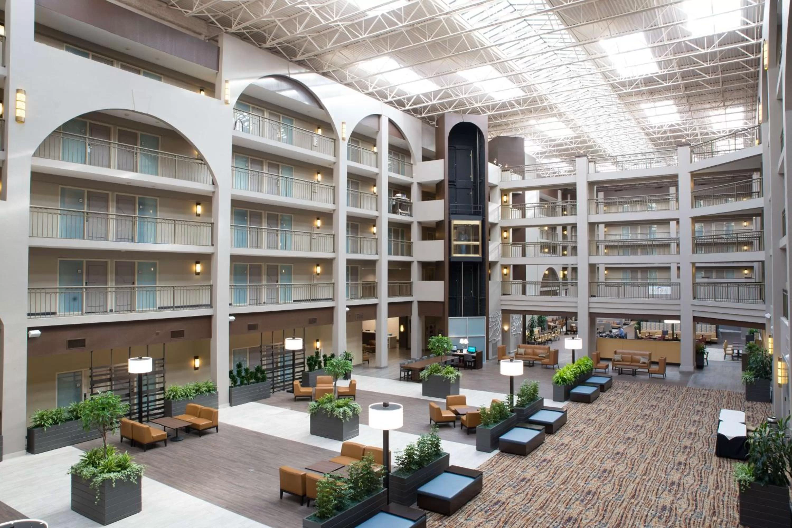 Lobby or reception in Embassy Suites by Hilton Seattle Bellevue
