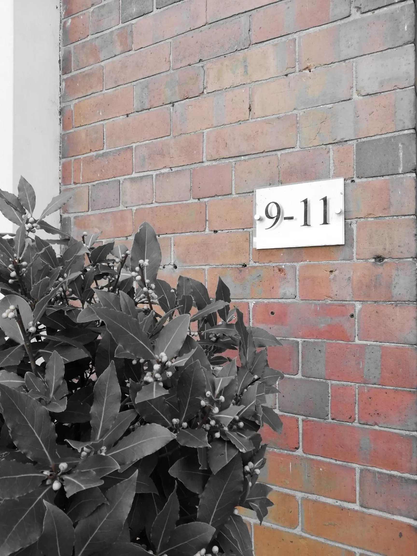 Facade/entrance in The Claremont