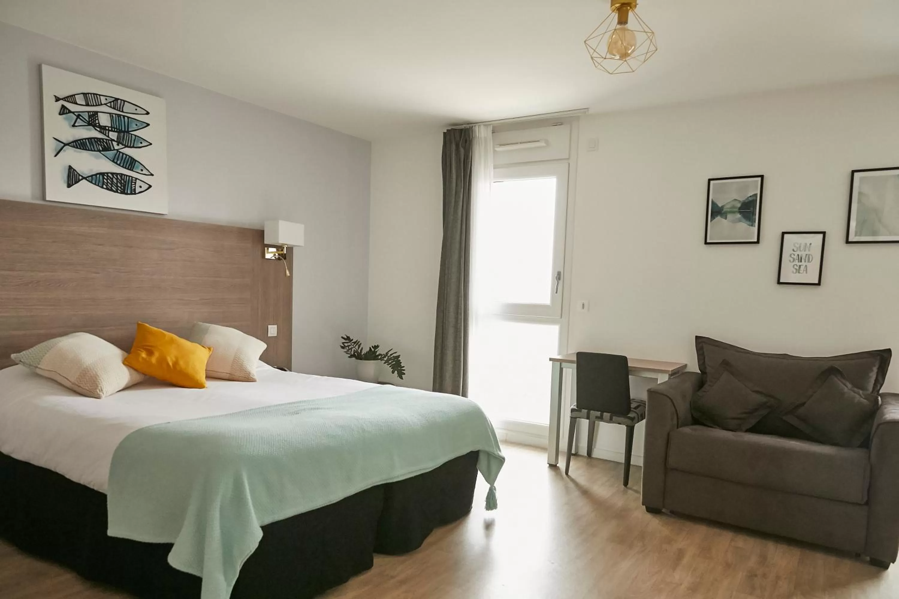 Bed in Tulip Inn Massy Palaiseau - Residence