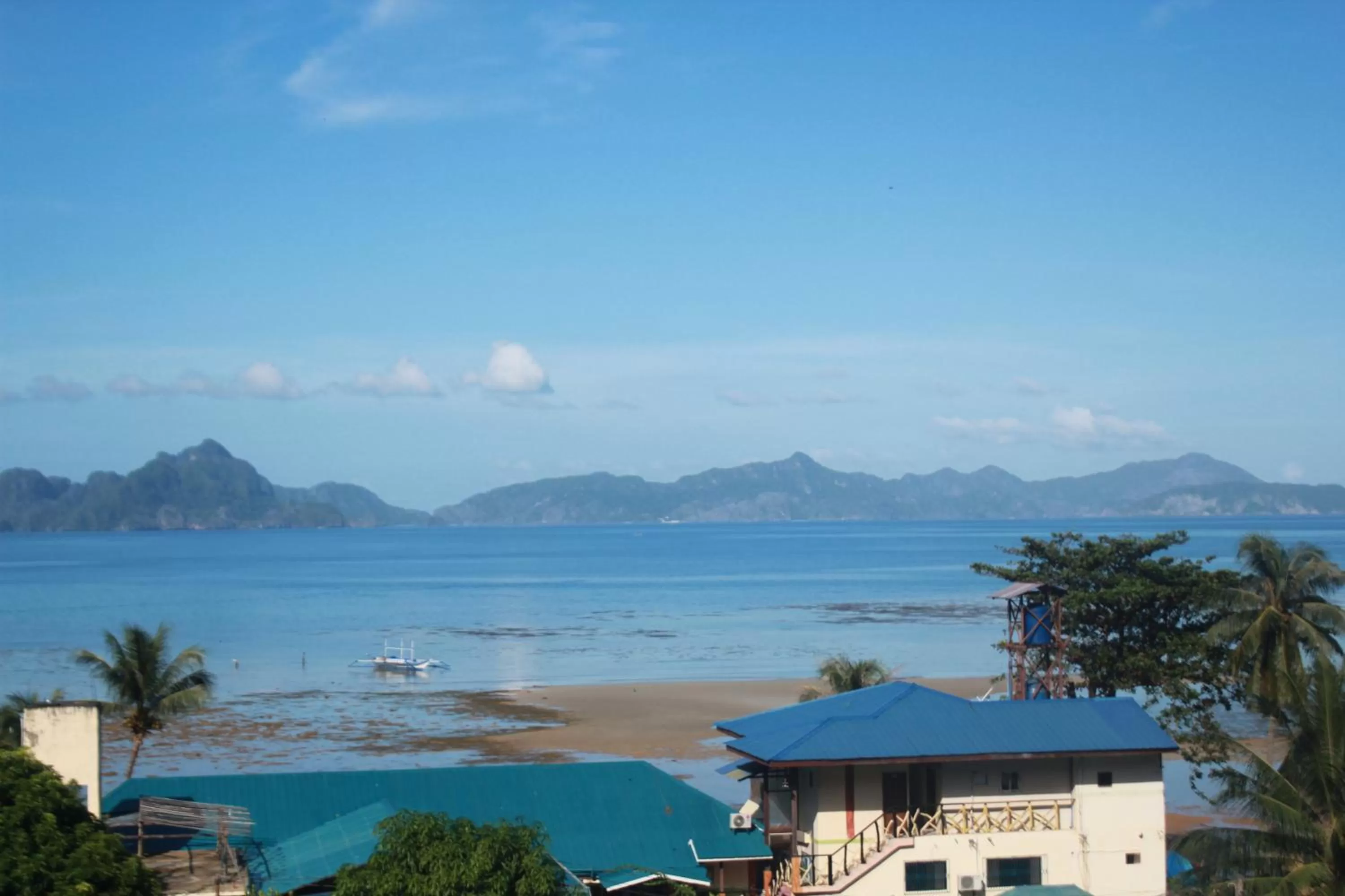 Property building in El Nido Royal Palm Inn