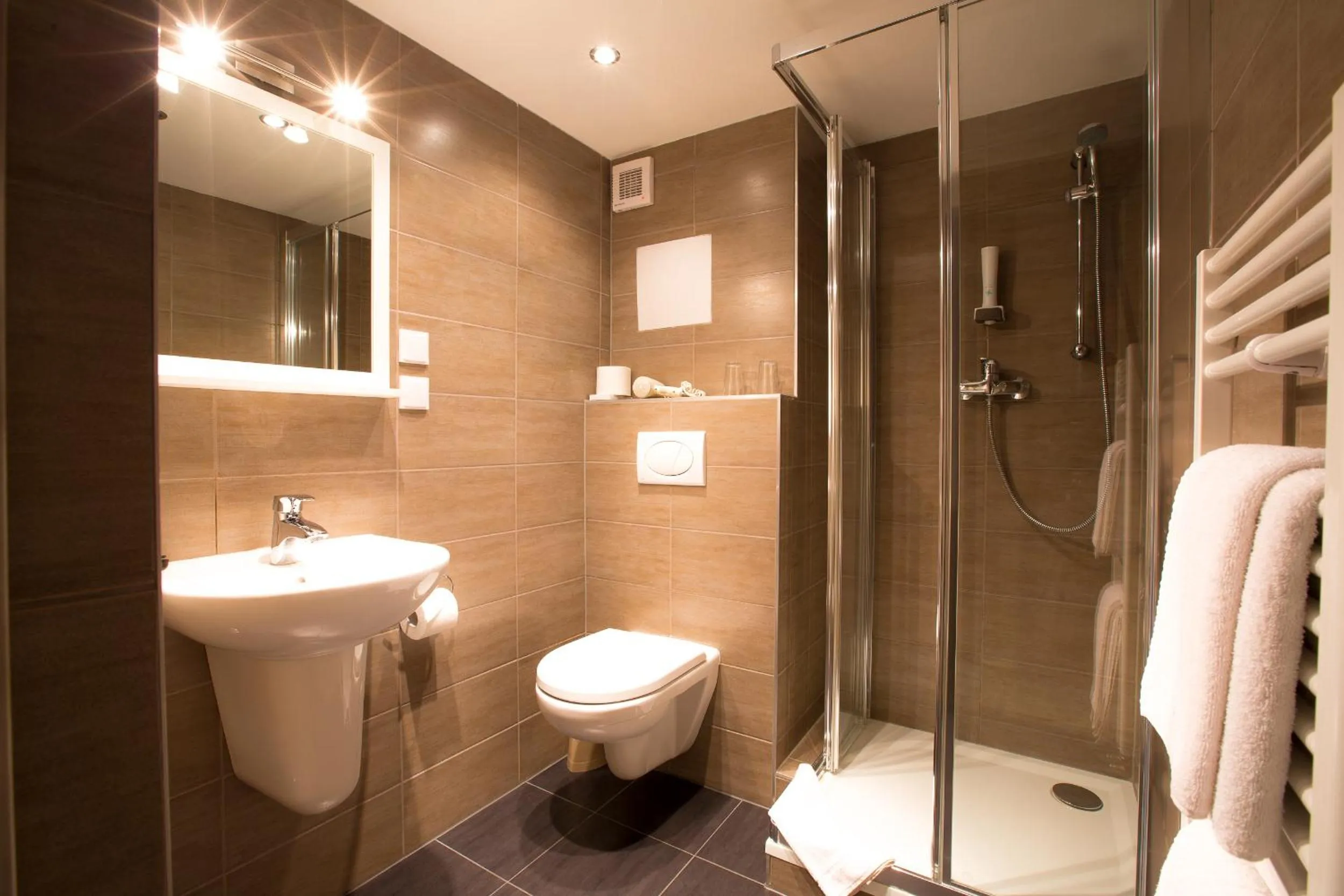 Bathroom in Burghotel Nürnberg