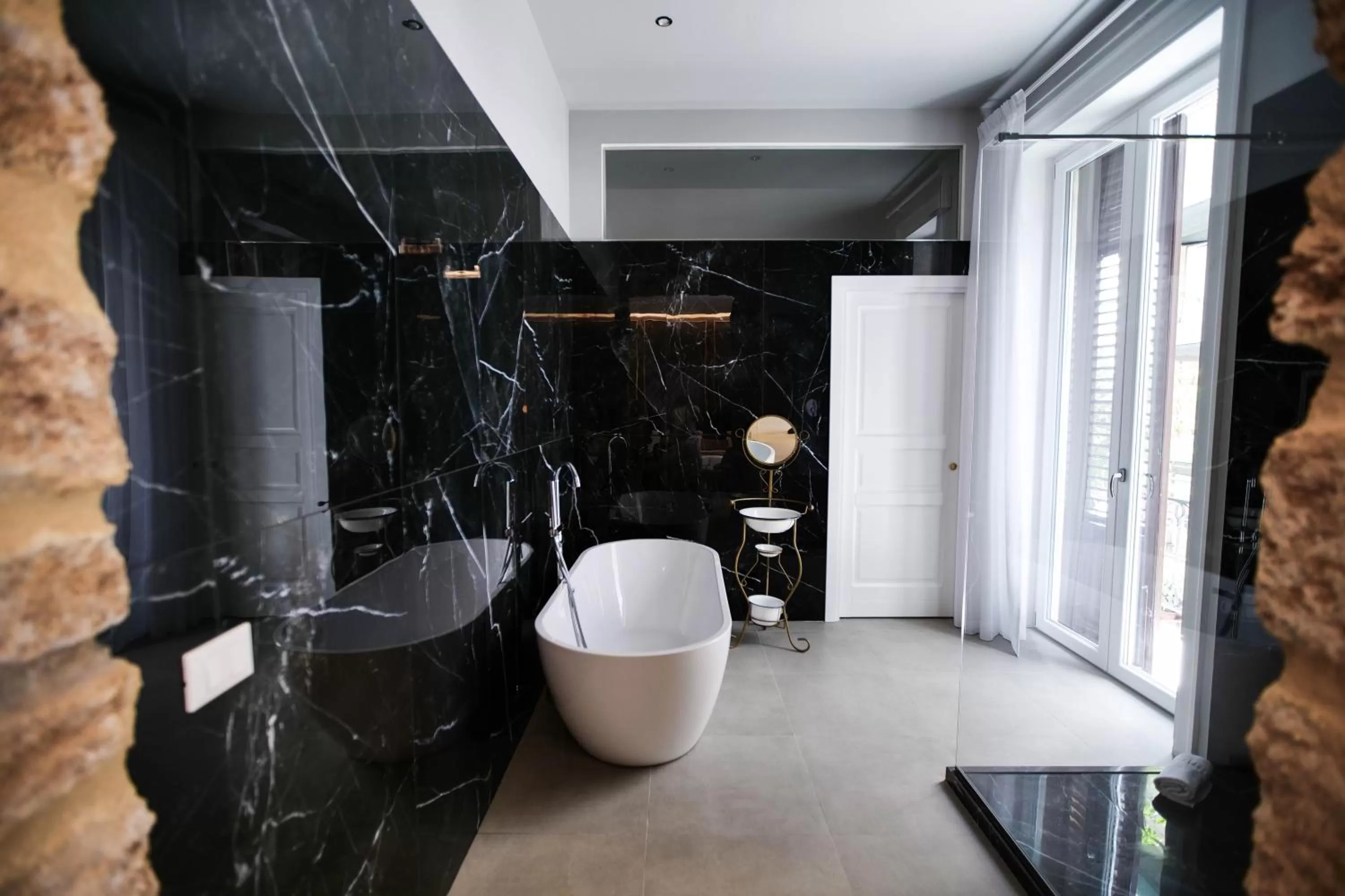 Bath in Family Affair Luxury Rooms&Suites