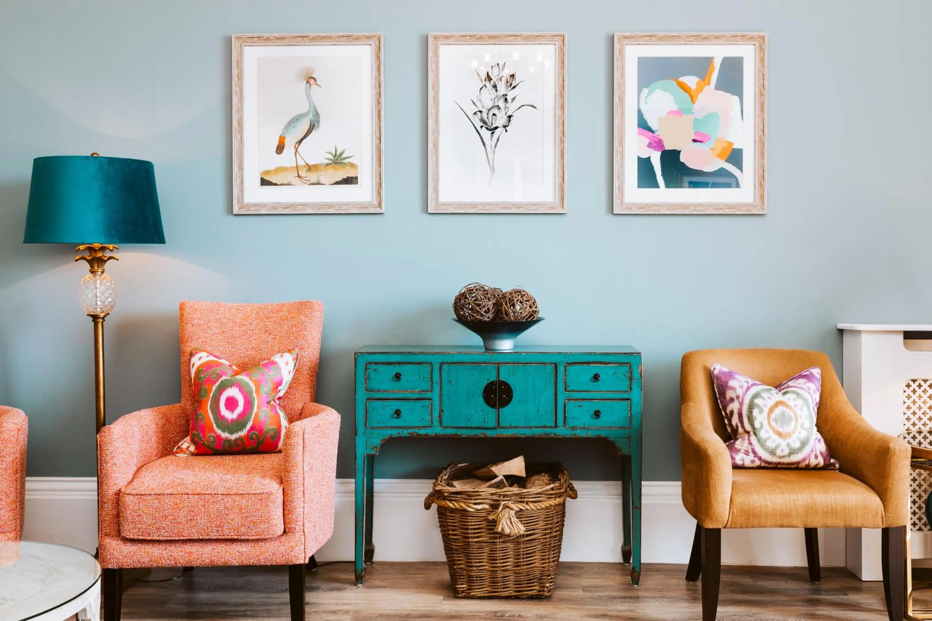 Living room in The Horn Of Plenty