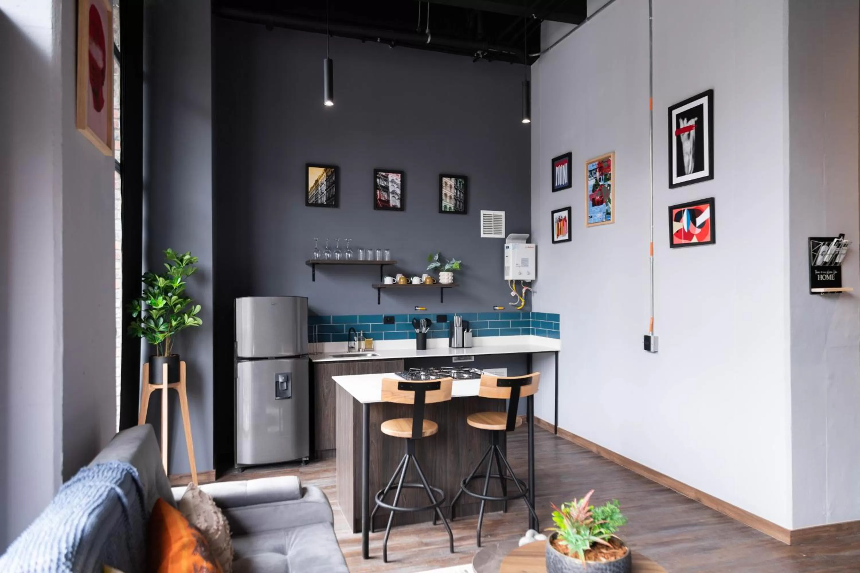 Kitchen or kitchenette in Royal Living Poblado