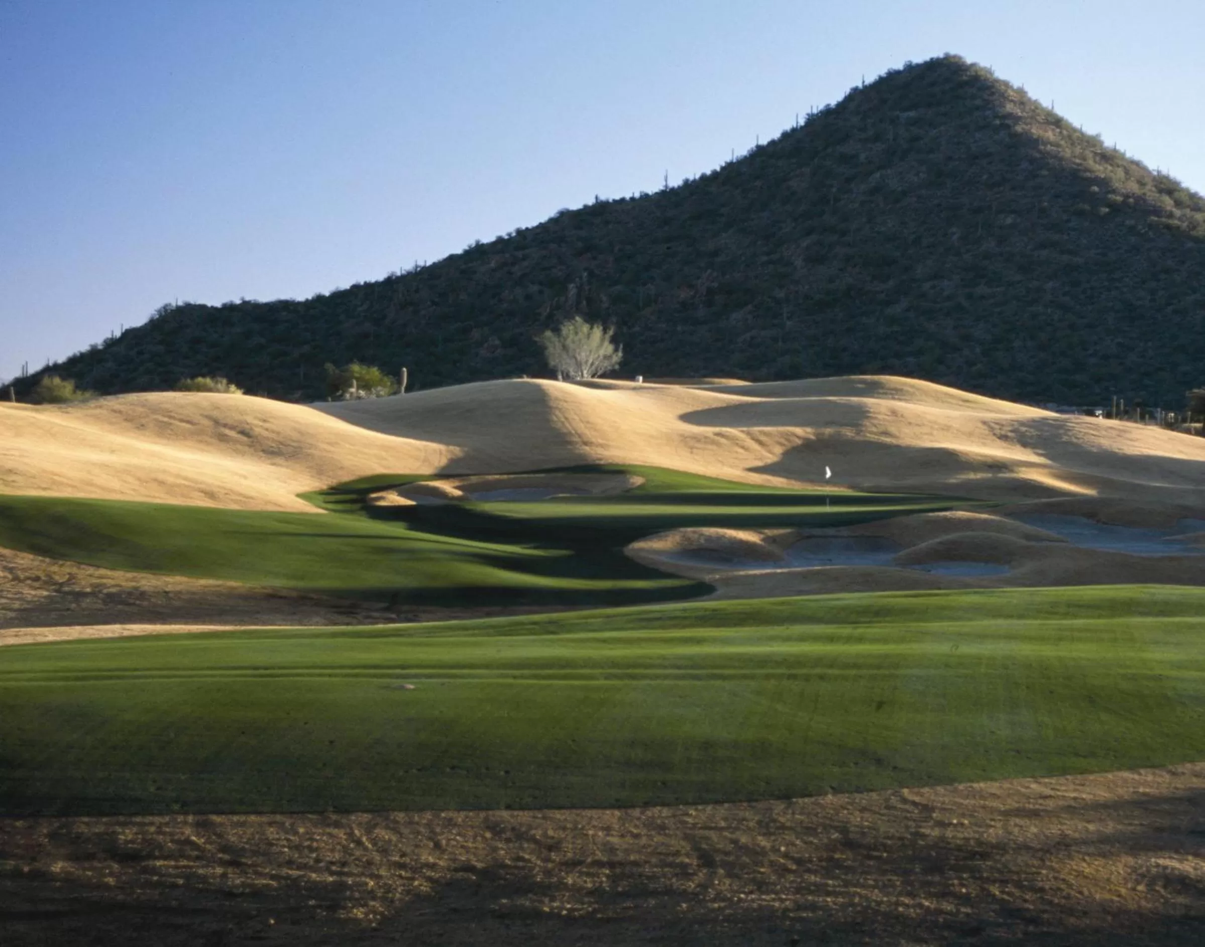 Golfcourse in Starr Pass Golf Suites