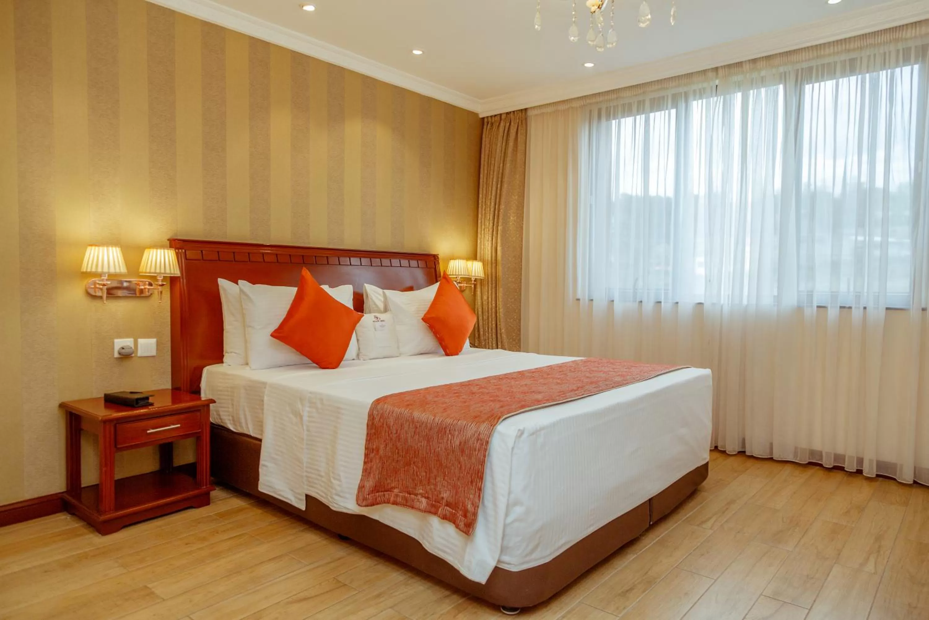 Bed in Sarova Woodlands Hotel and Spa