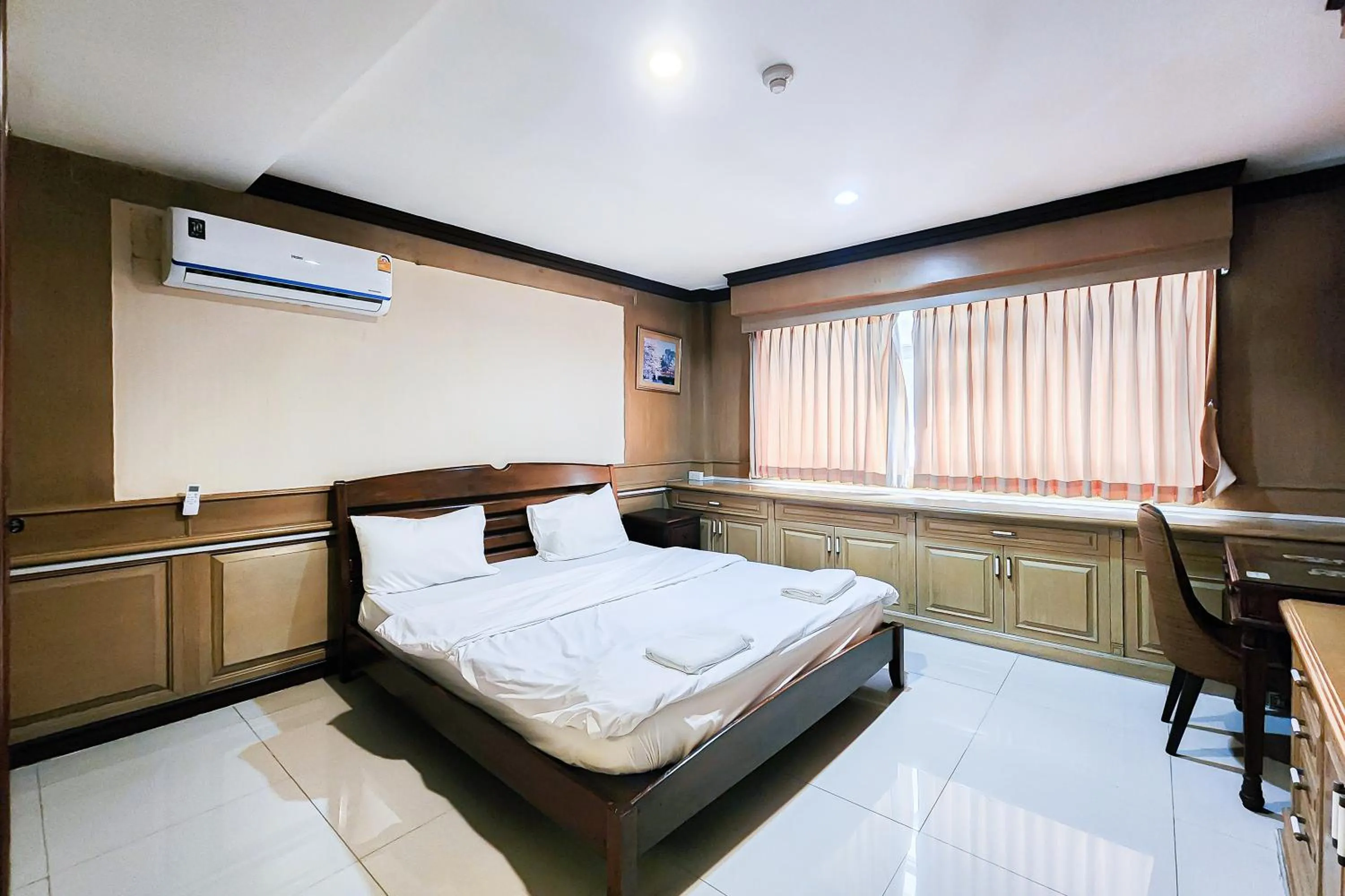 Bed in Cordia Residence Sathorn