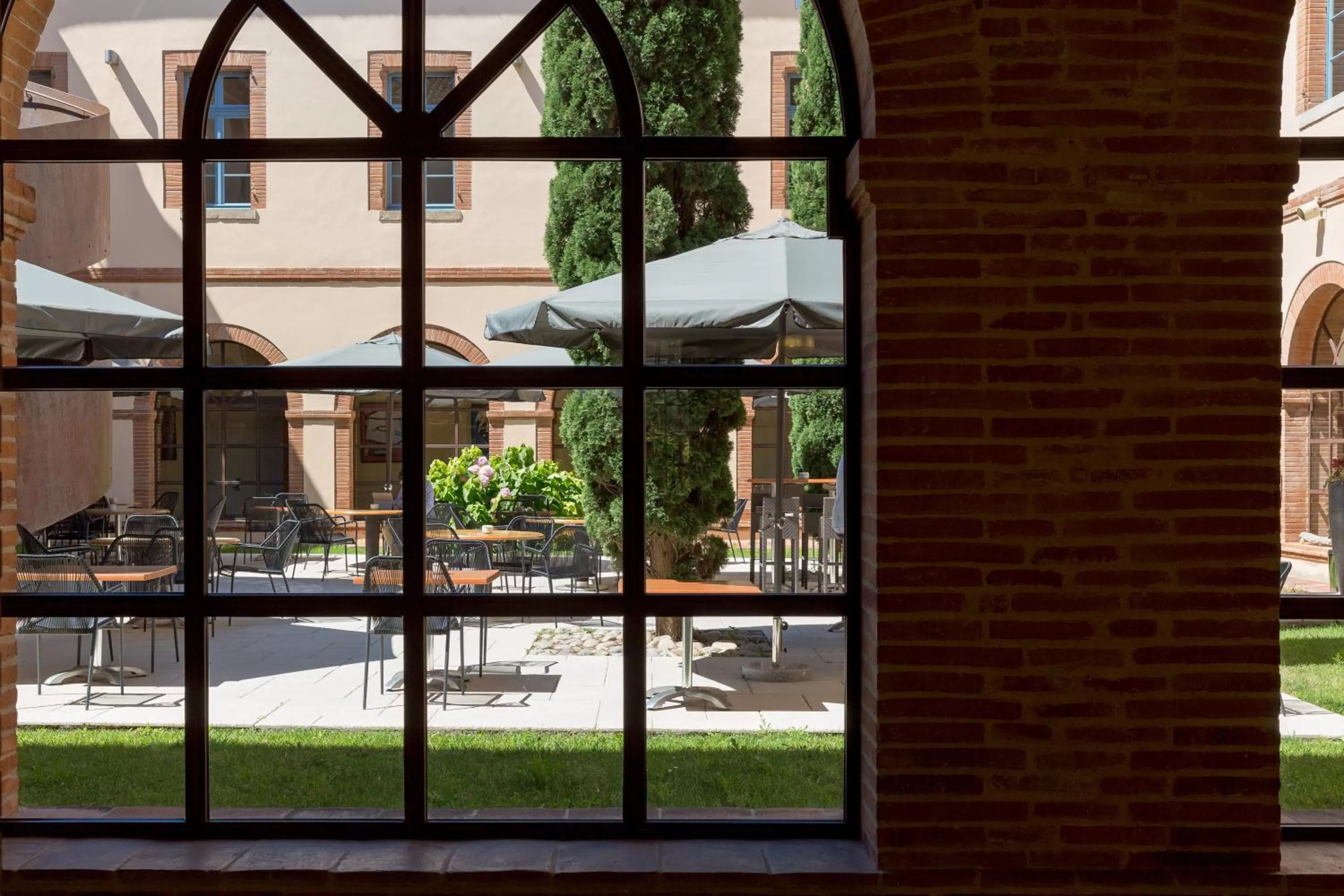 Patio in Abbaye des Capucins Spa & Resort