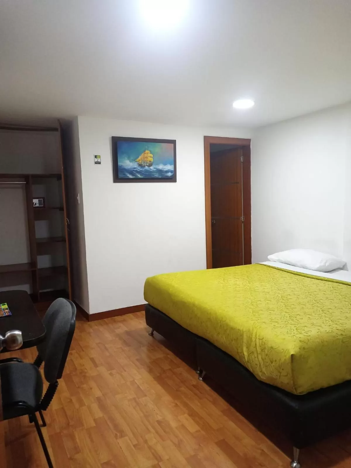 Bed in Embassy On Holidays