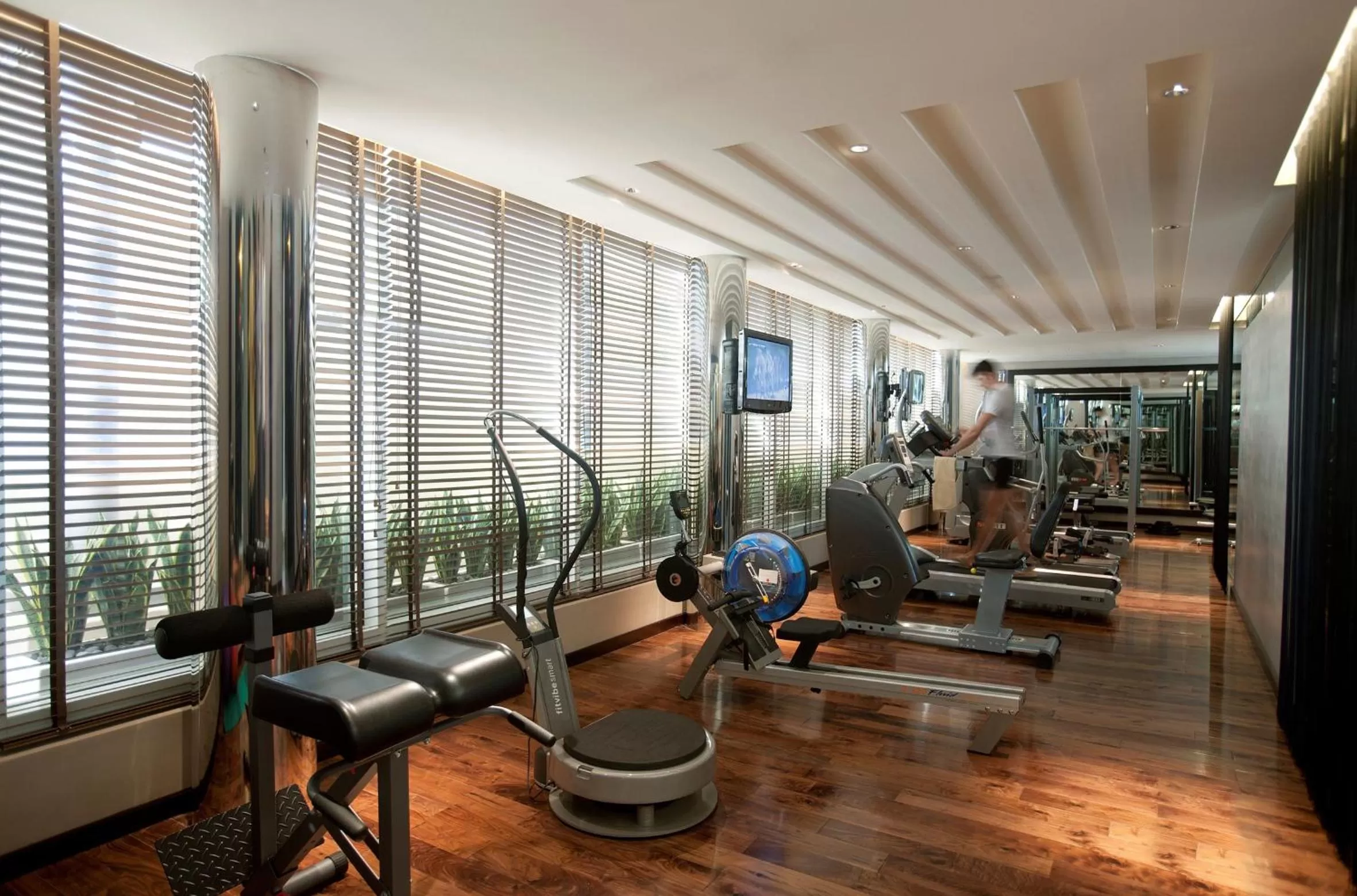 Fitness centre/facilities in Centro Barsha - by Rotana