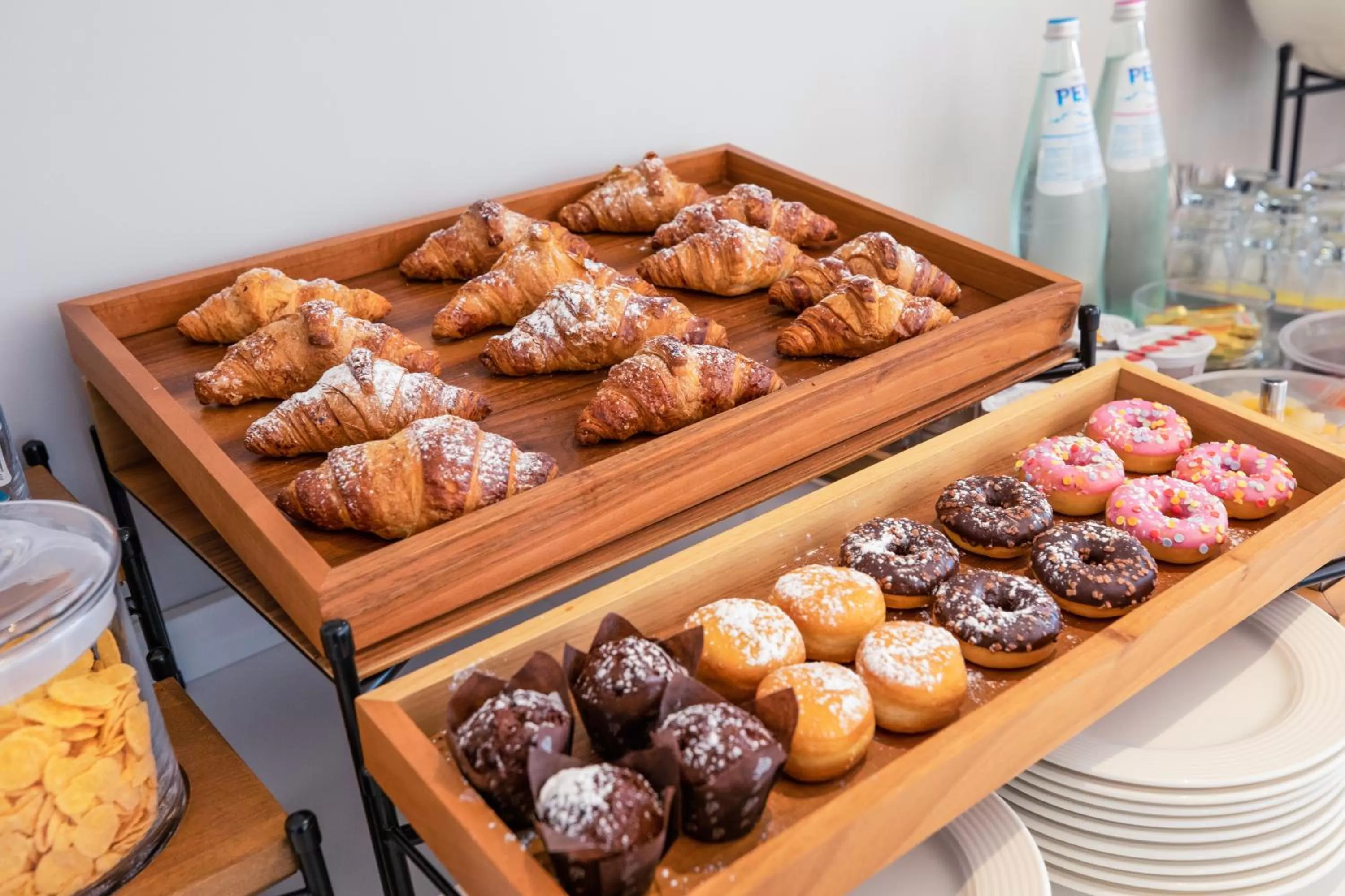 Food and drinks in Hotel Baby