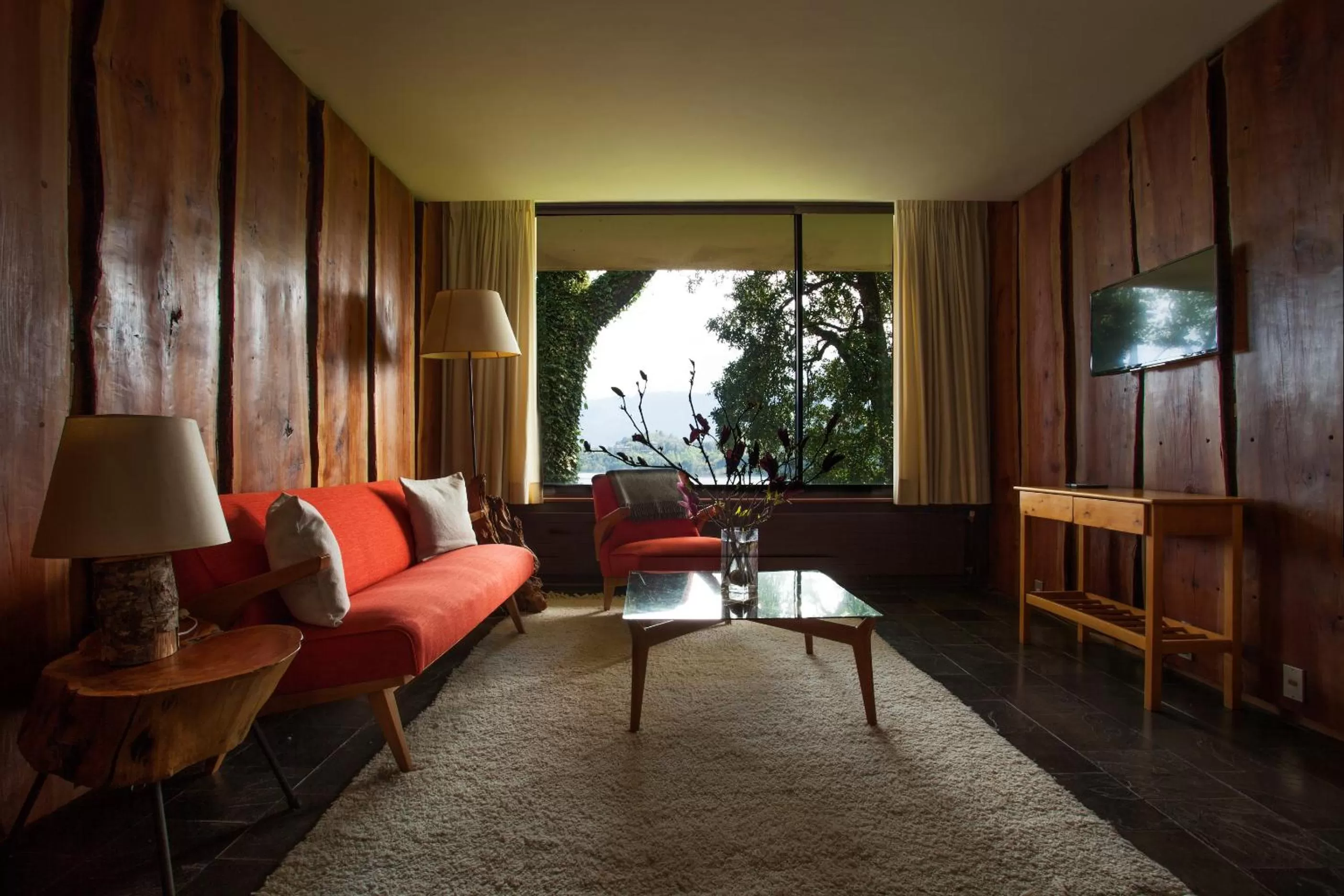 Living room, Seating Area in Hotel Antumalal