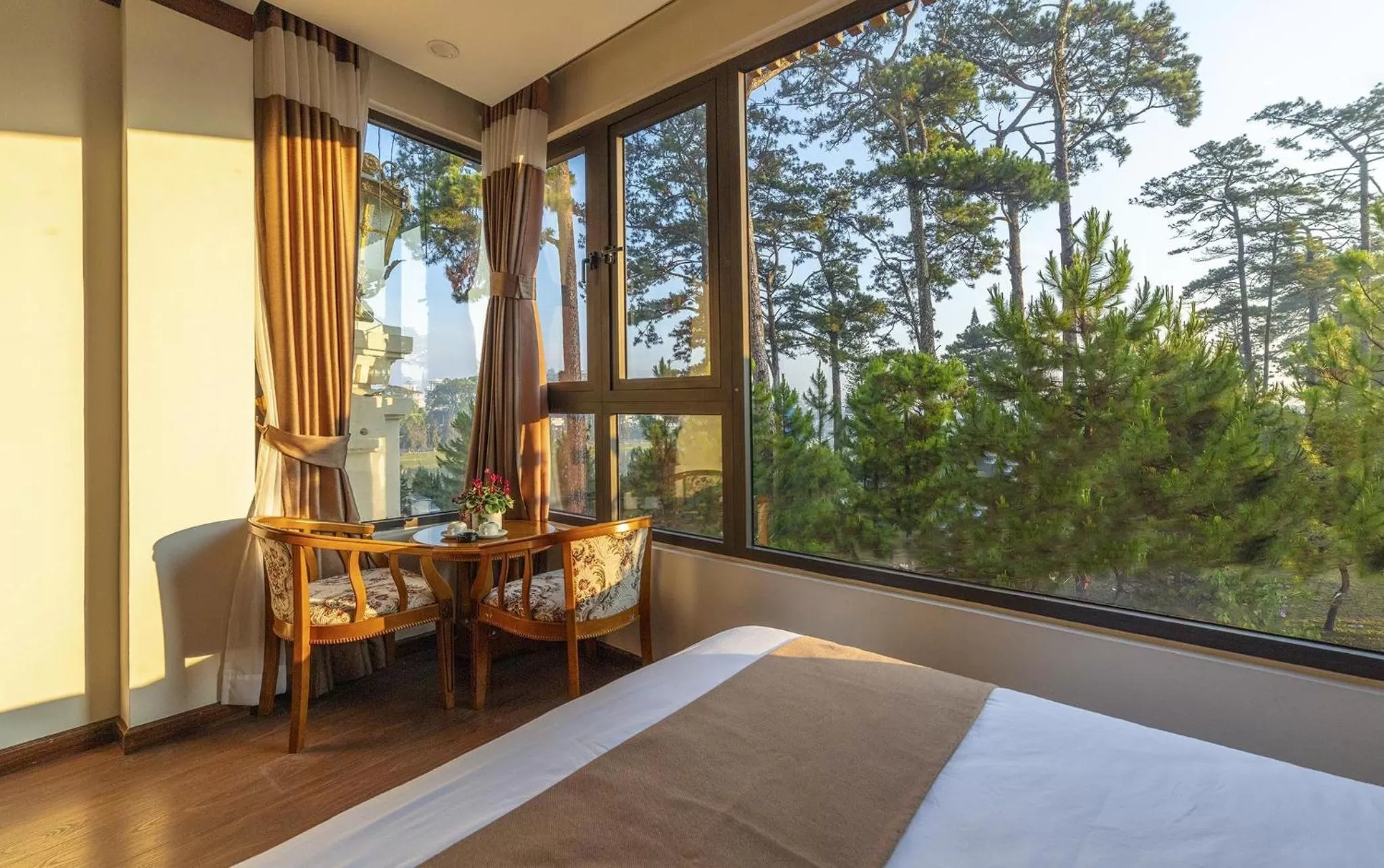 Bed in Khai Ngoc Hotel