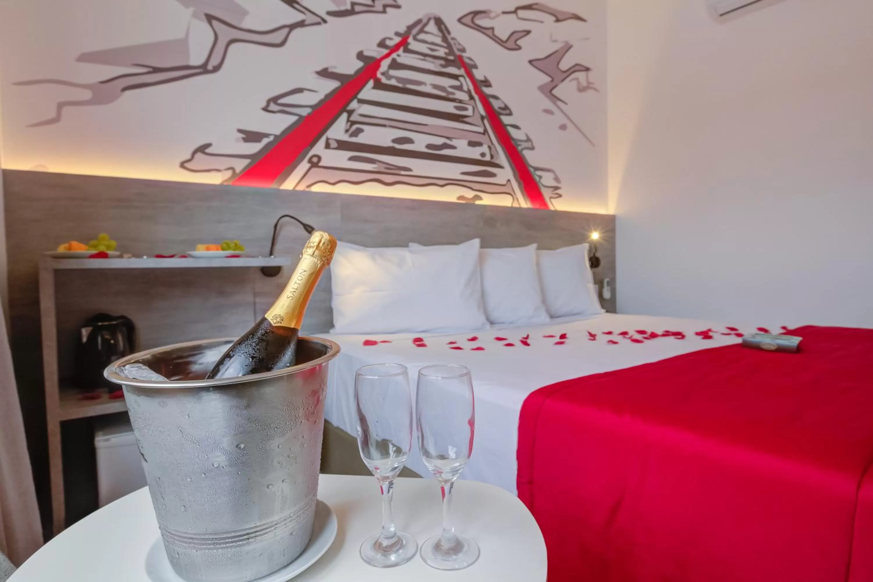 Other, Bed in Ramada Encore Cruzeiro