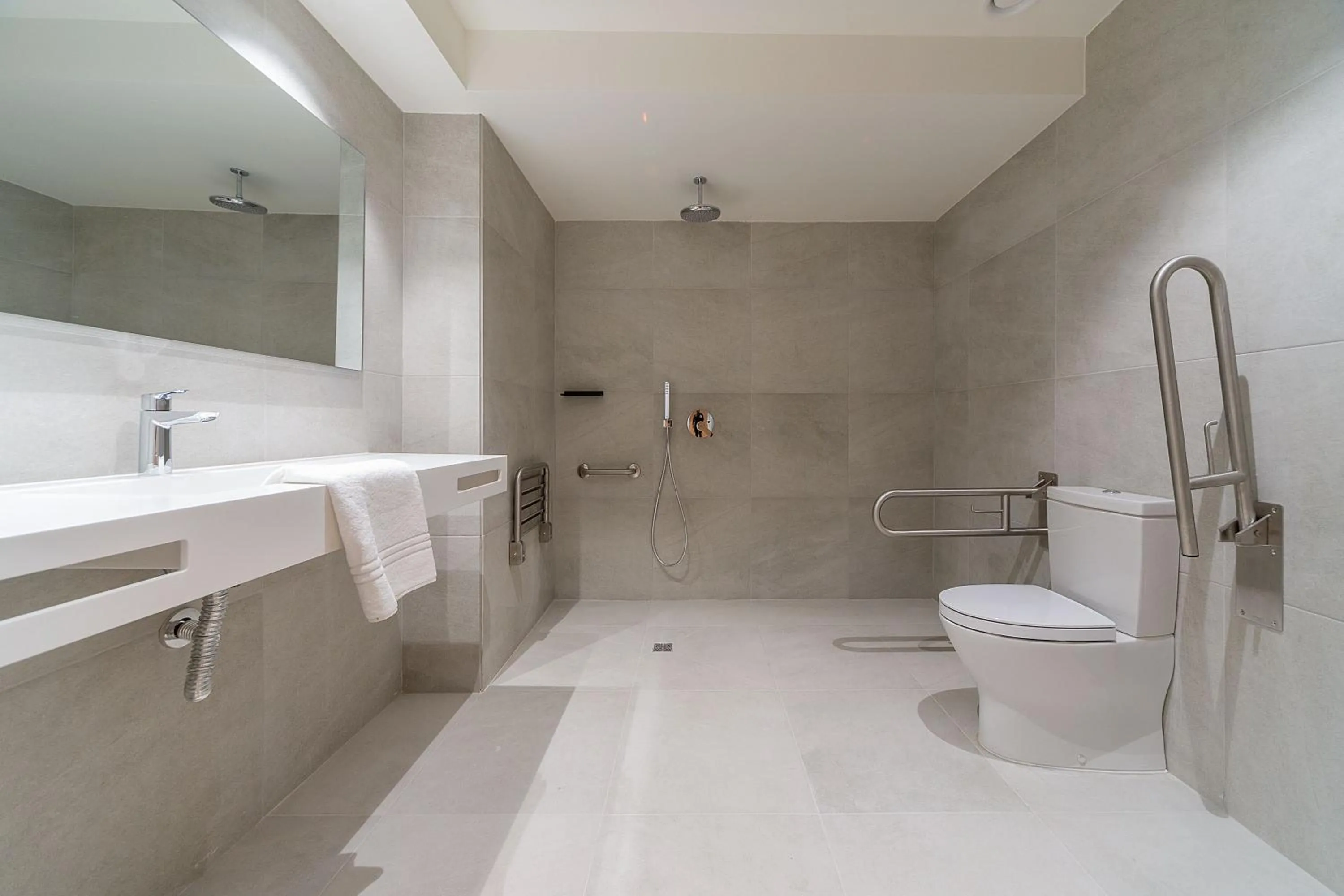 Hotel Distrito Oeste