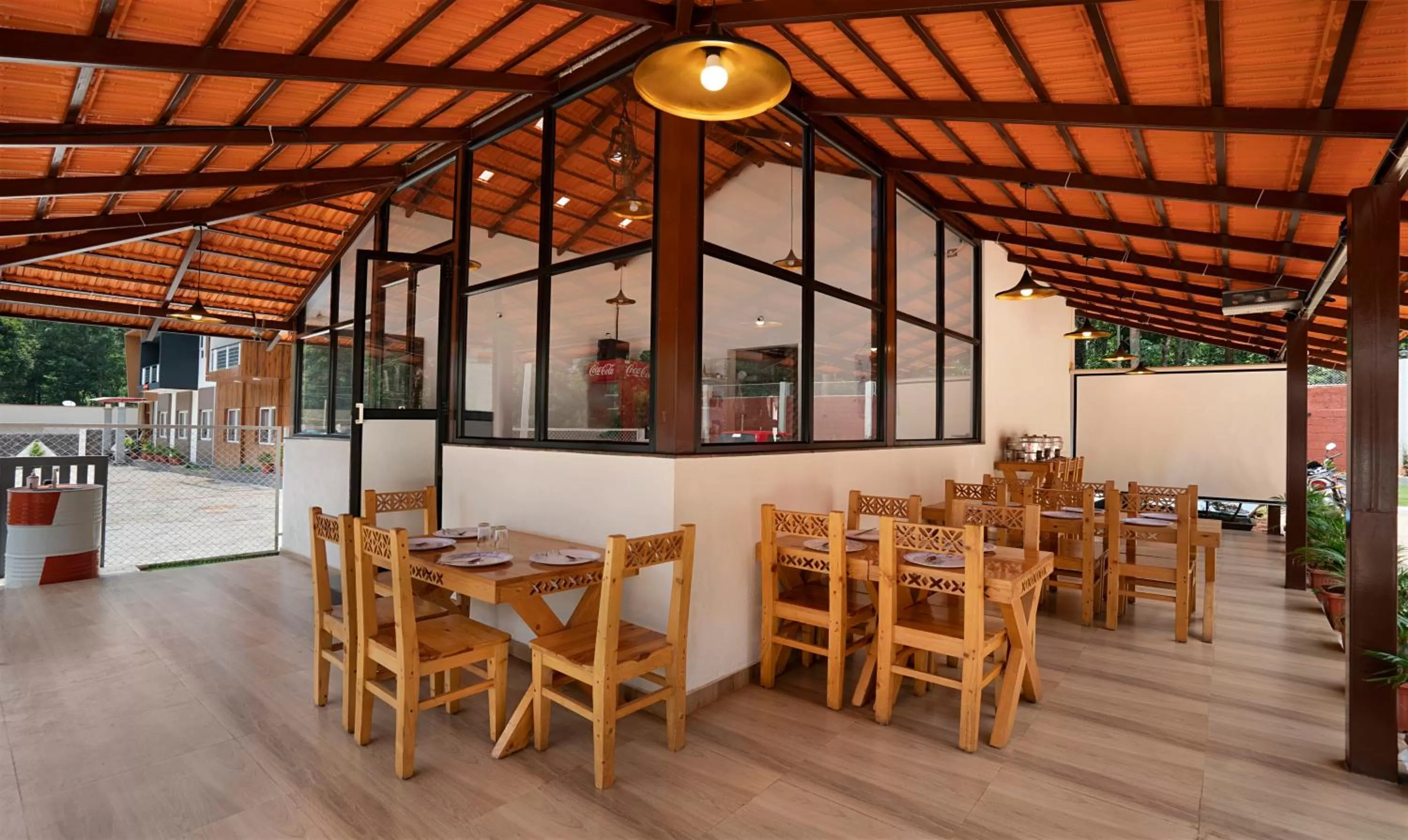 Dining area in Treebo 3C Comforts