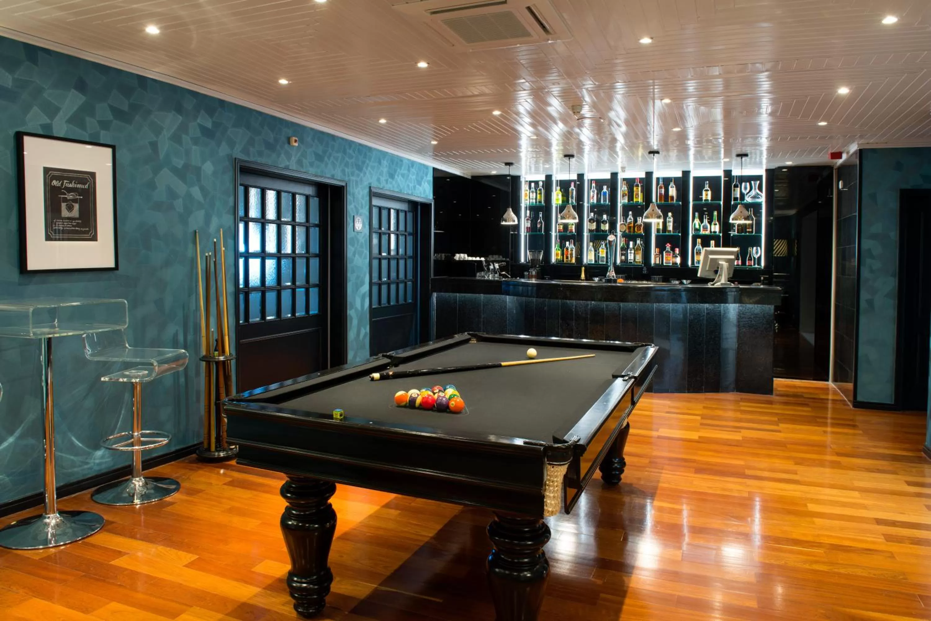 Lounge or bar in Hotel Cristal Marinha