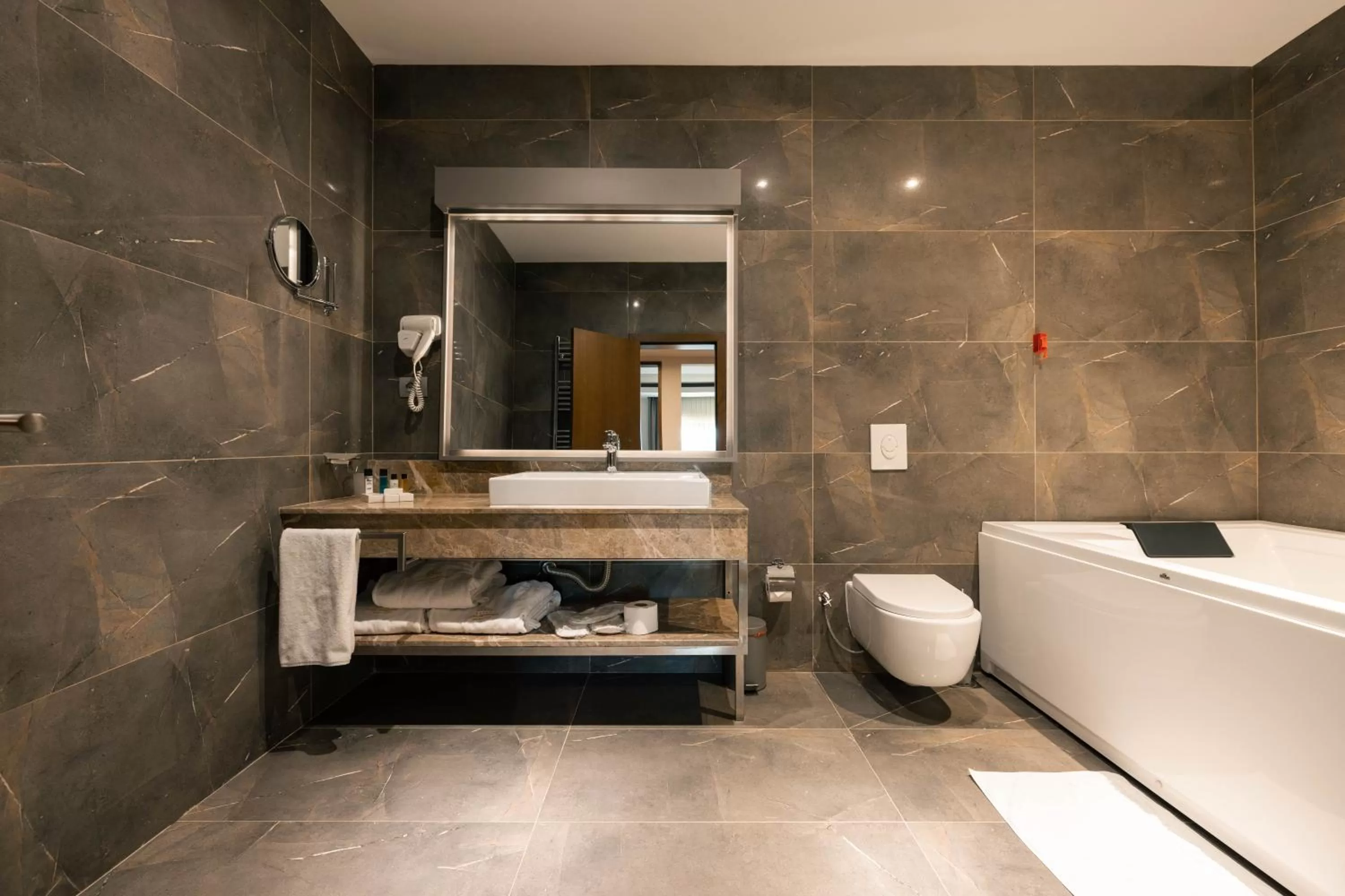 Bathroom in Hotel Prishtina