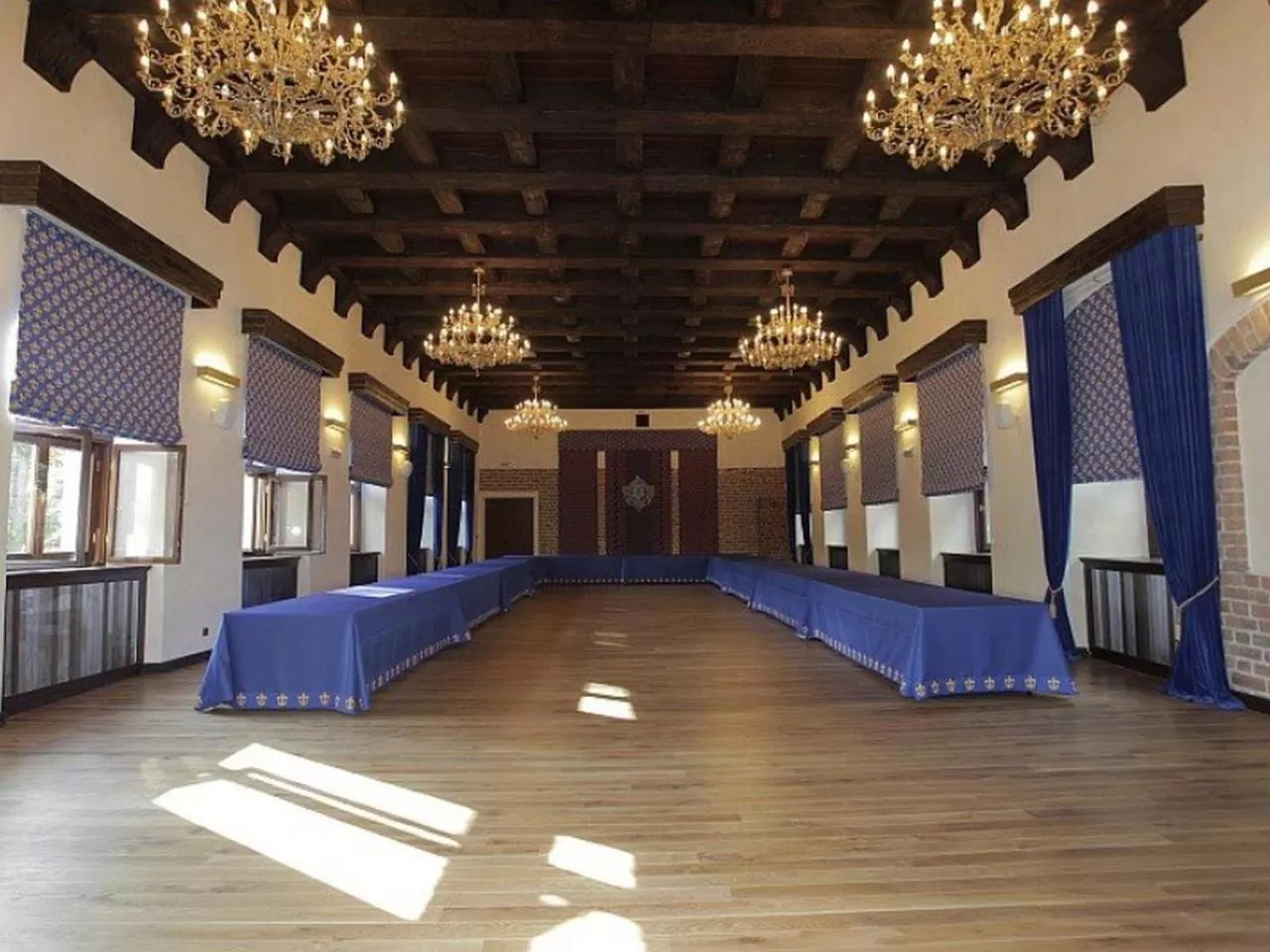 People, Banquet Facilities in Zamek Uniejów