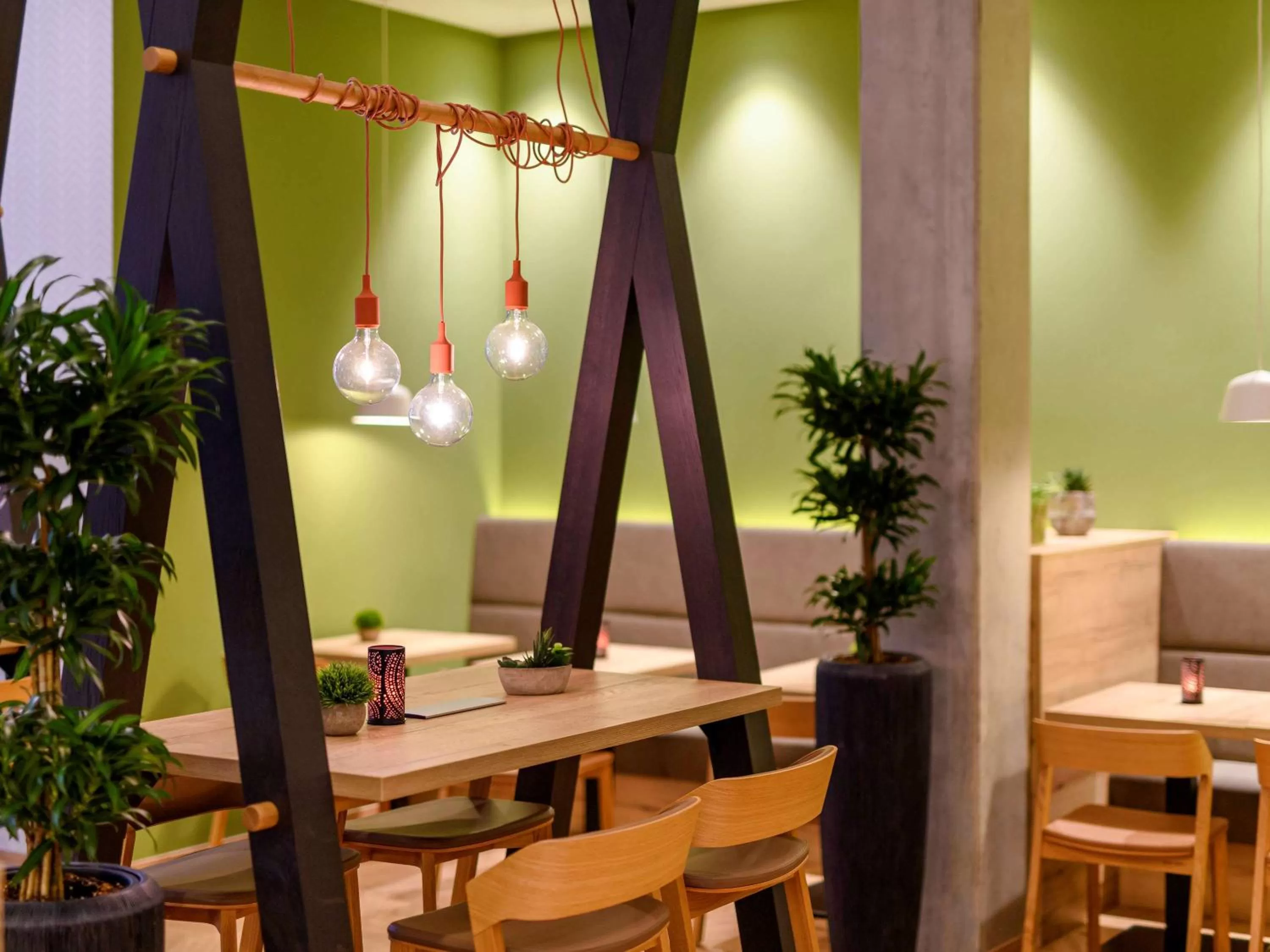 Restaurant/places to eat in Ibis Styles Aschaffenburg