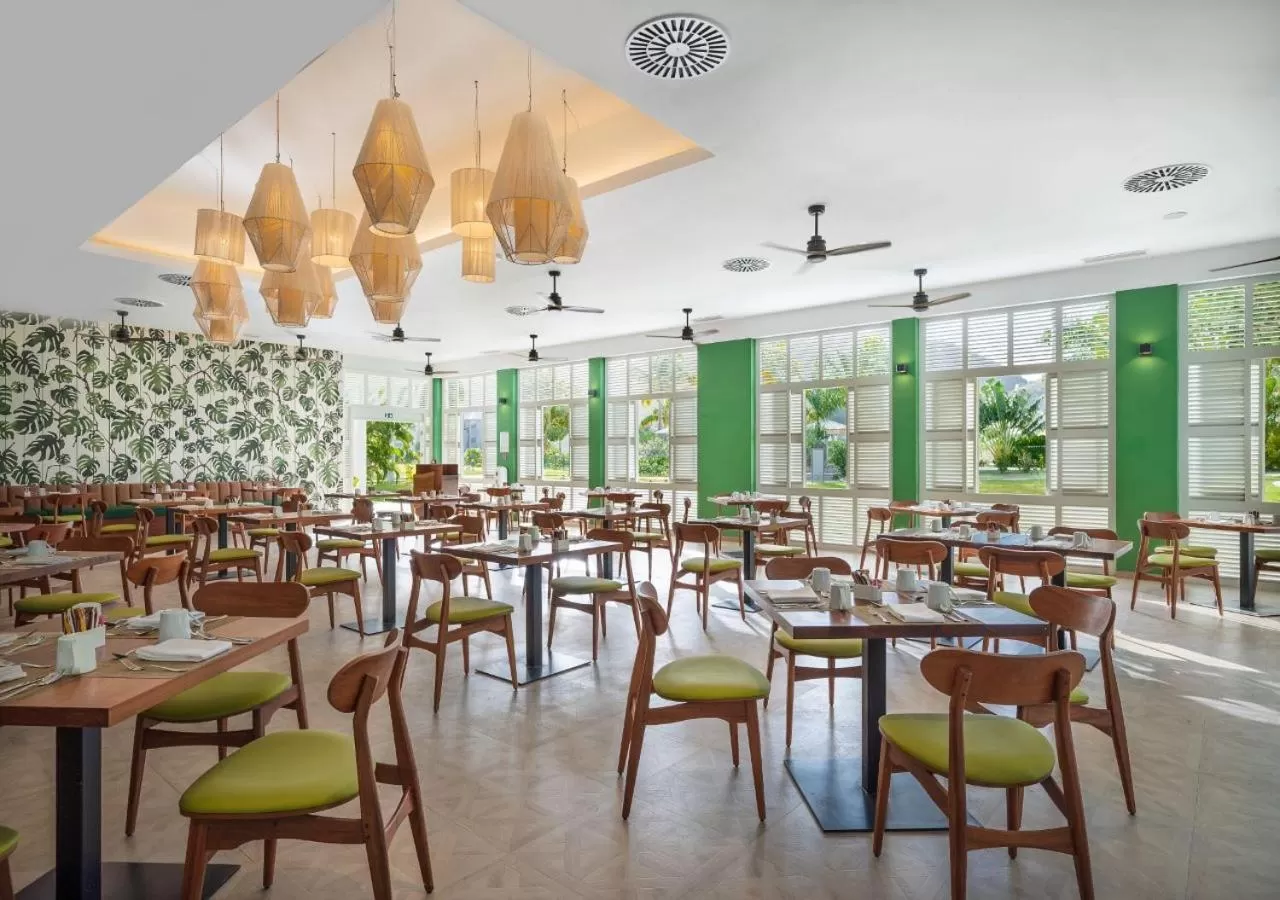 Restaurant/places to eat in Secrets St Martin Resort & Spa - All Inclusive
