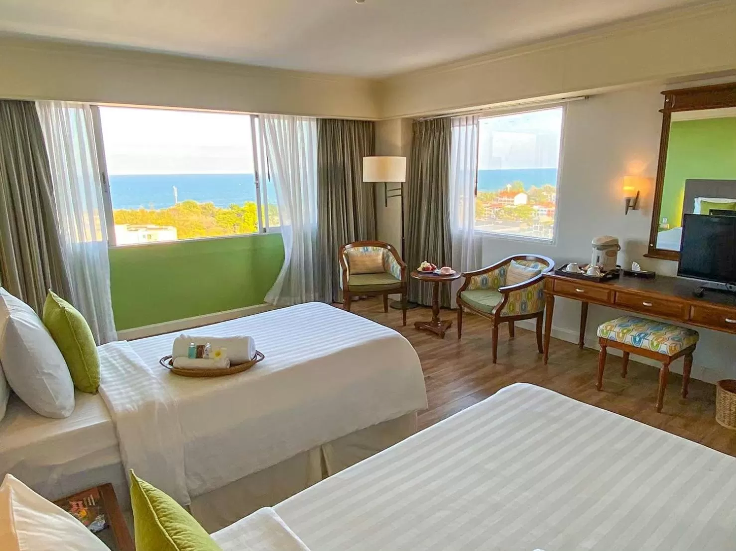 View (from property/room), Bed in Hua Hin Grand Hotel and Plaza - SHA Extra Plus