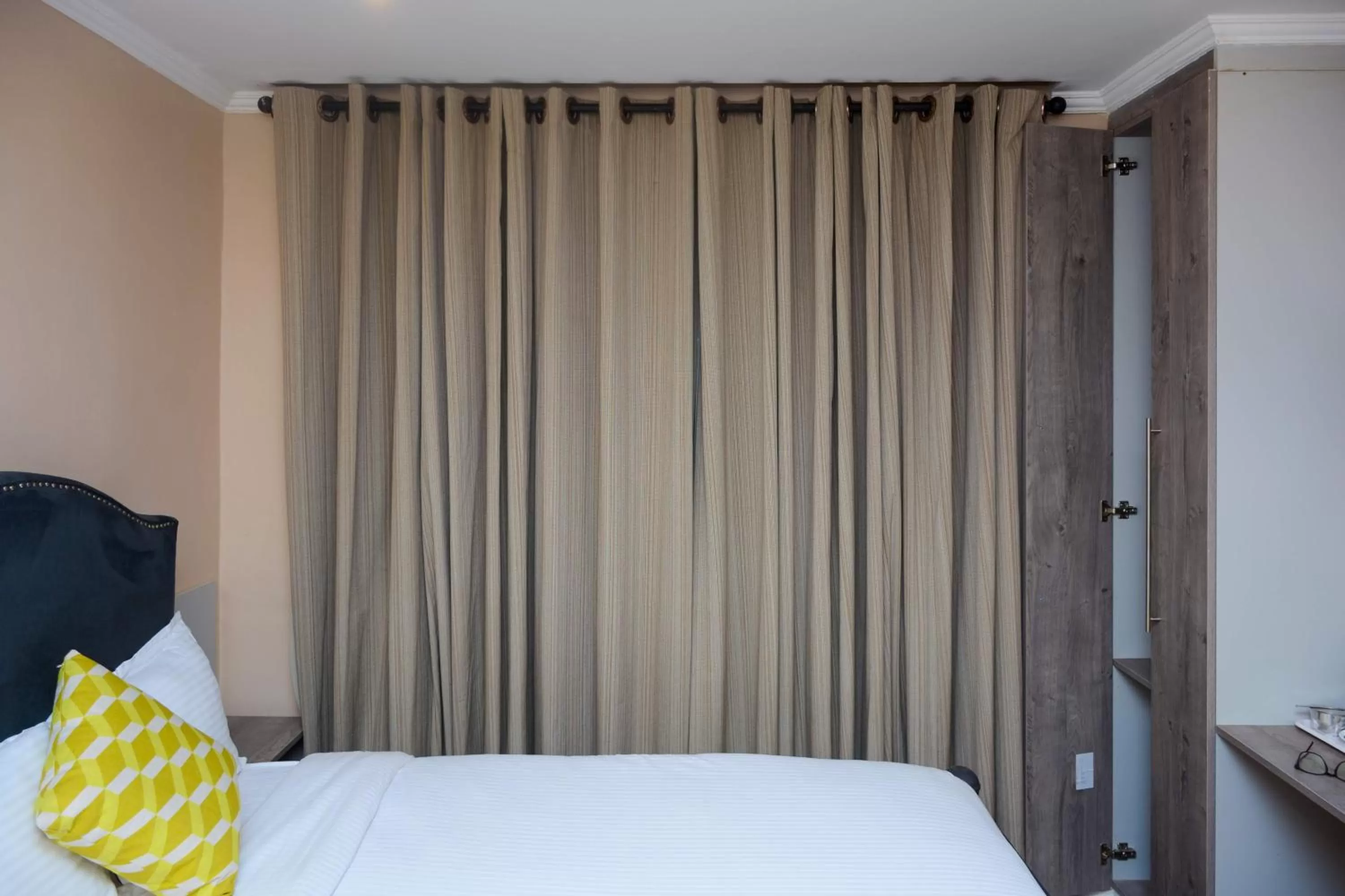 Bed in Appleton Resort