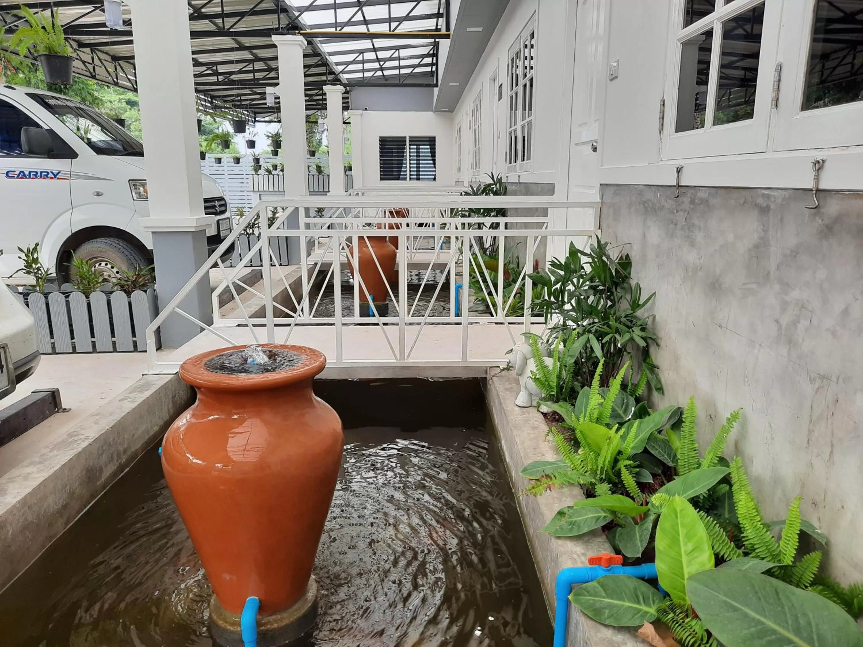 Fancy Carp Resort Hua-Hin