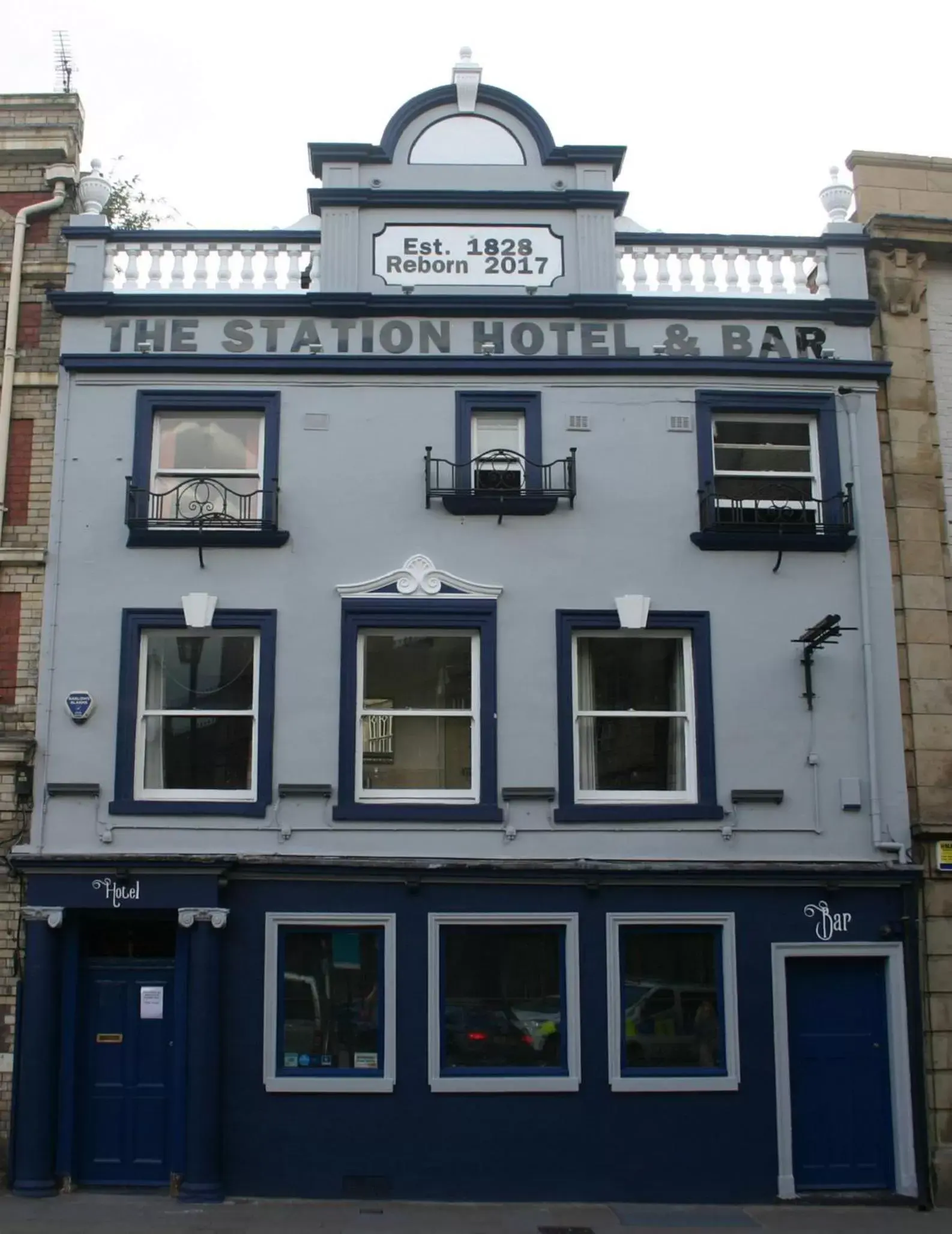 Facade/entrance in The Station Facade/entrance in The Station