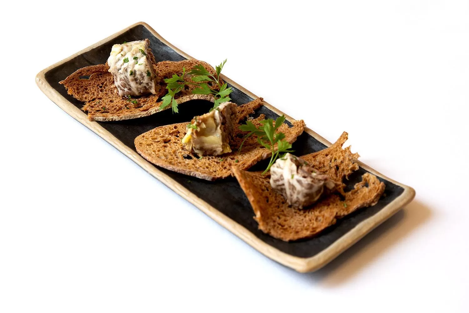 Restaurant/places to eat in Hotel Montrubí 1771 - Slow Winery Hotel - Adults only