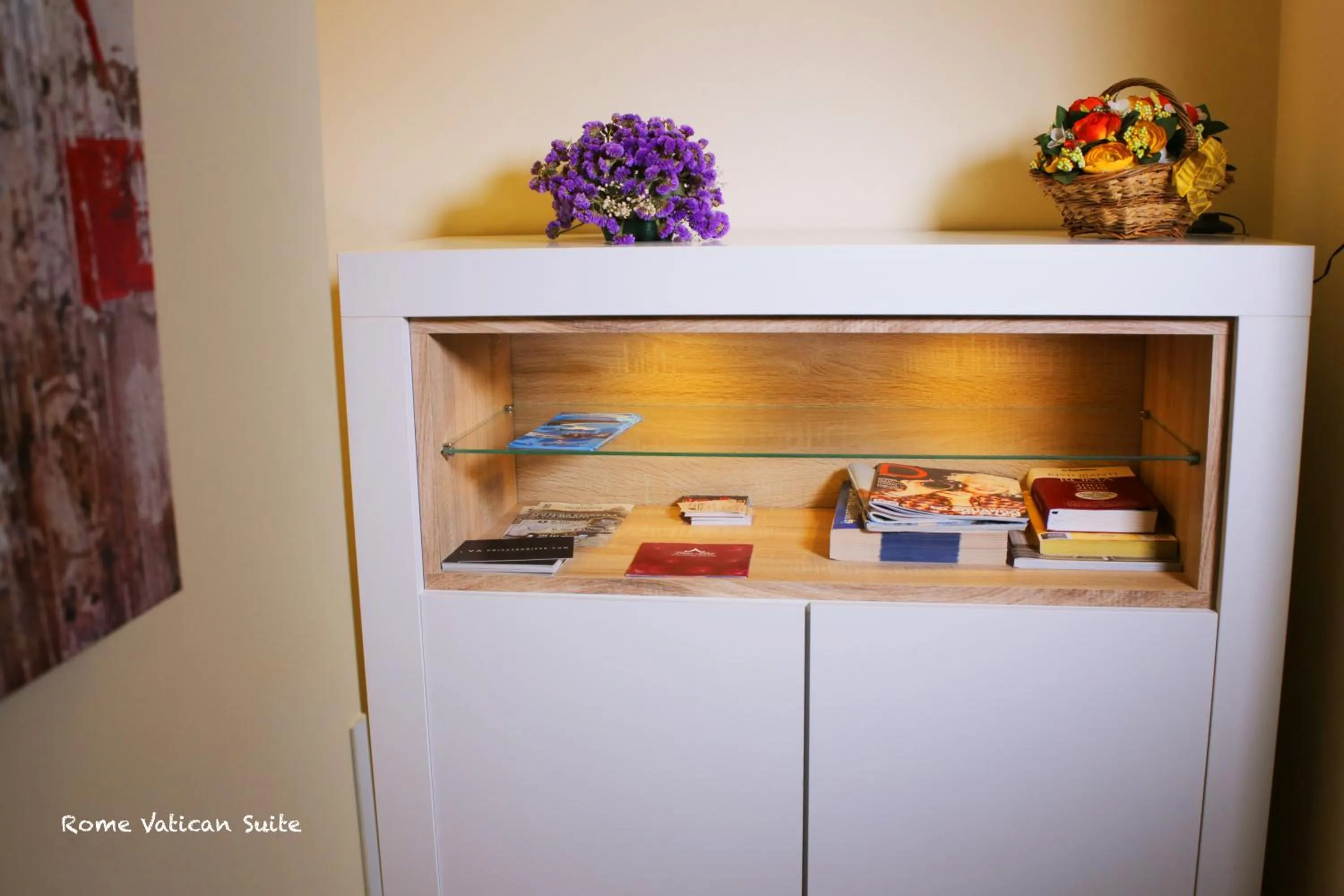 Decorative detail in Rome Vatican Suite