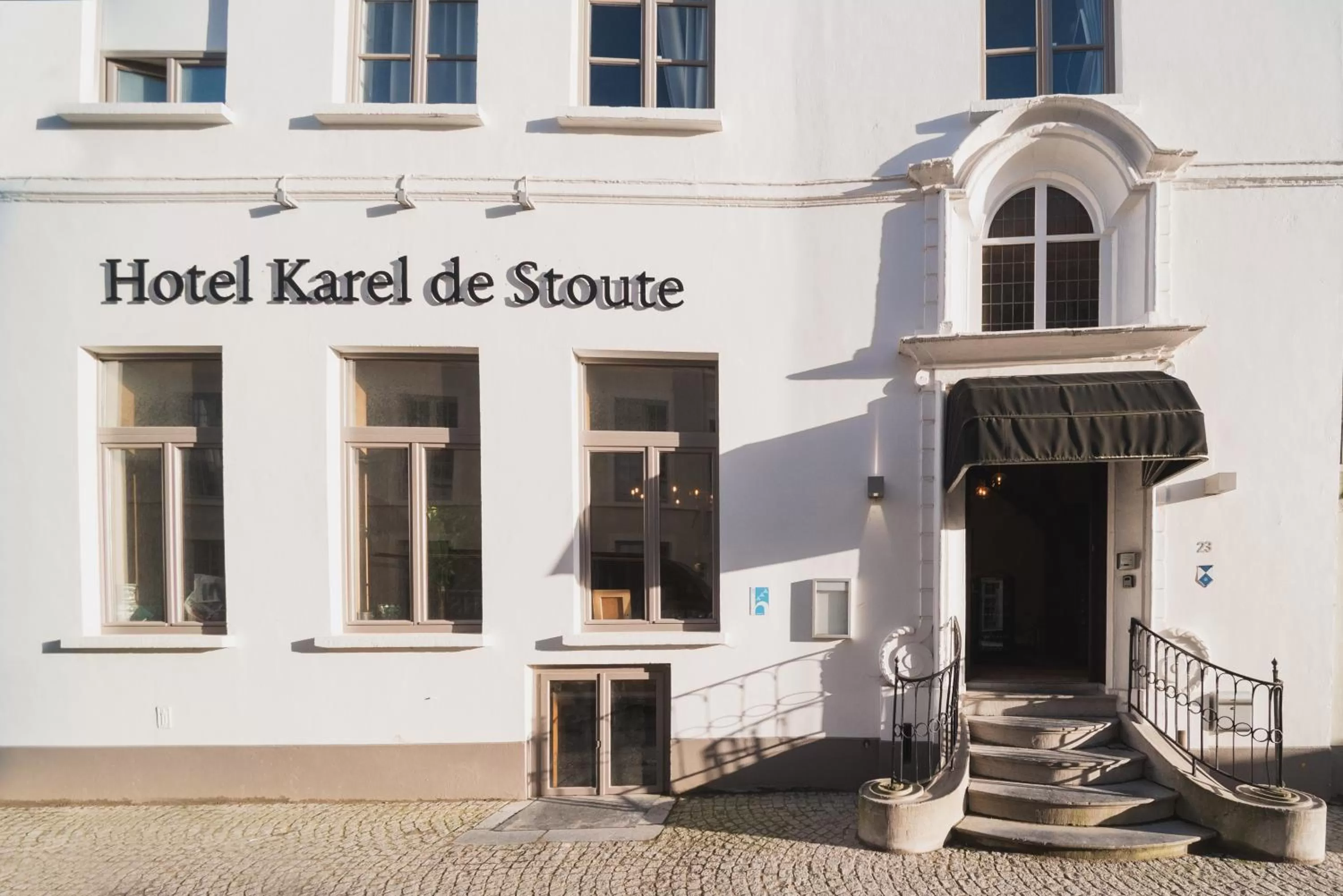 Property building in Hotel karel de stoute