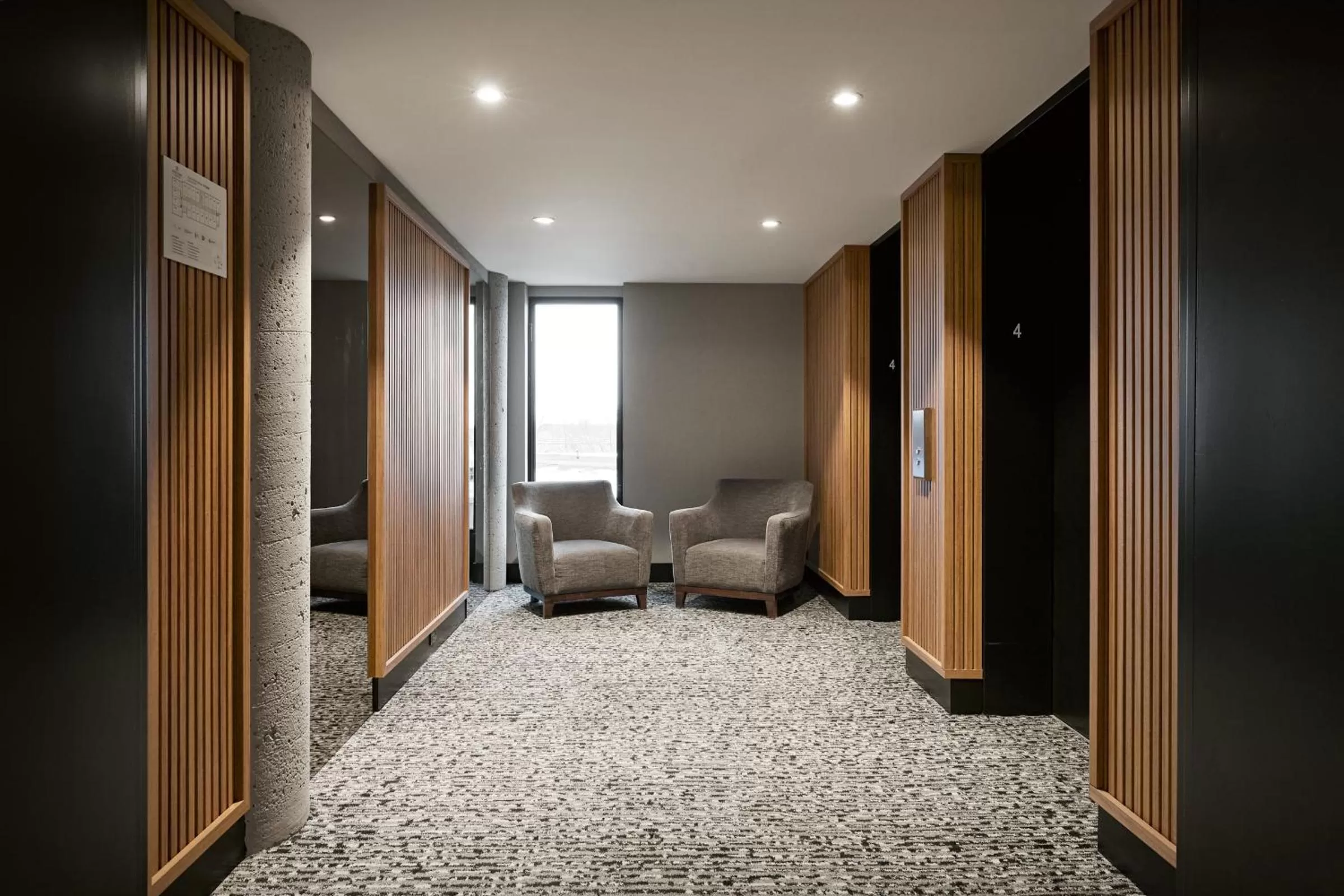 Seating area in Hôtel MOCO Valleyfield