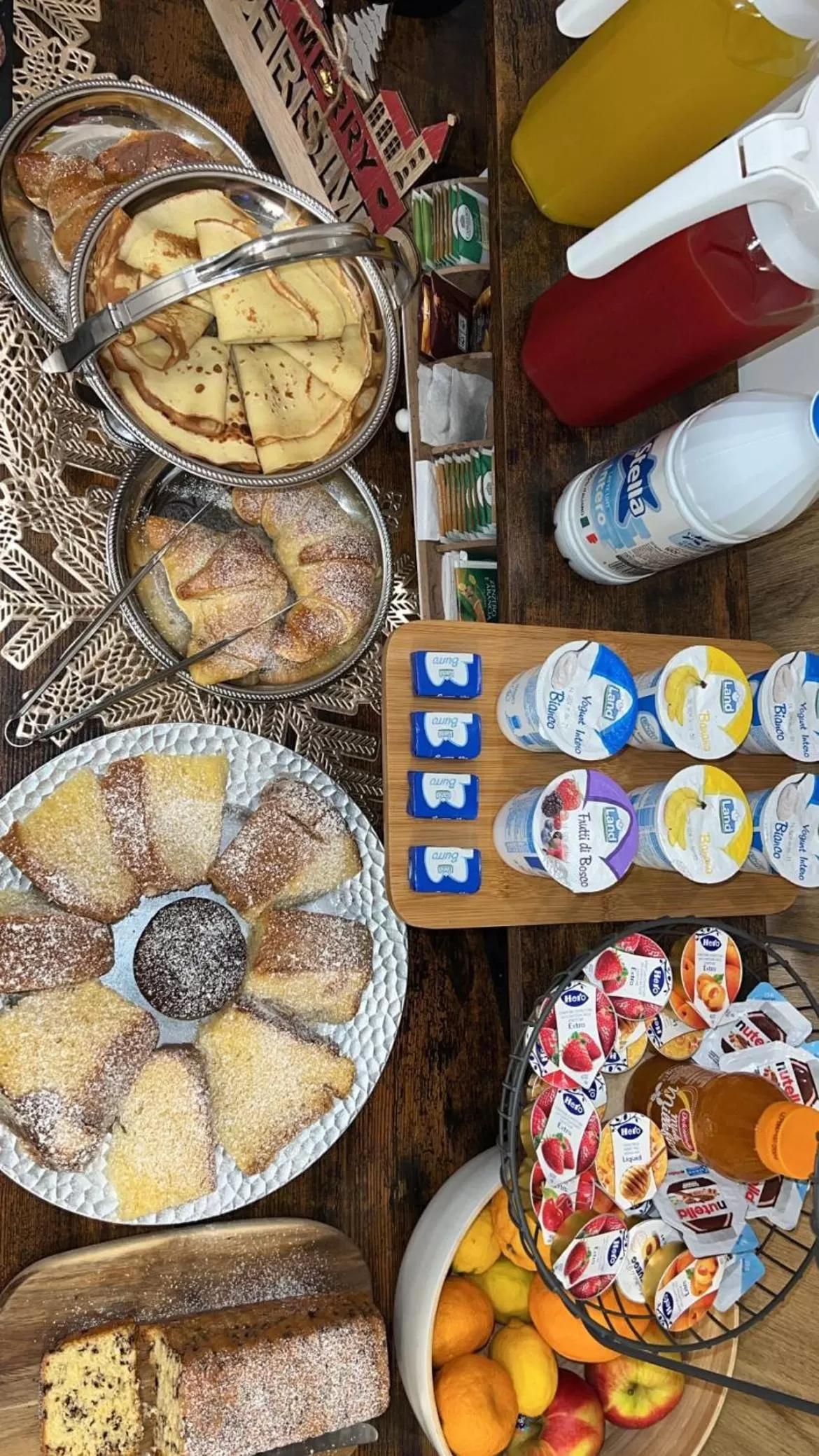 Breakfast in DhOME B&B