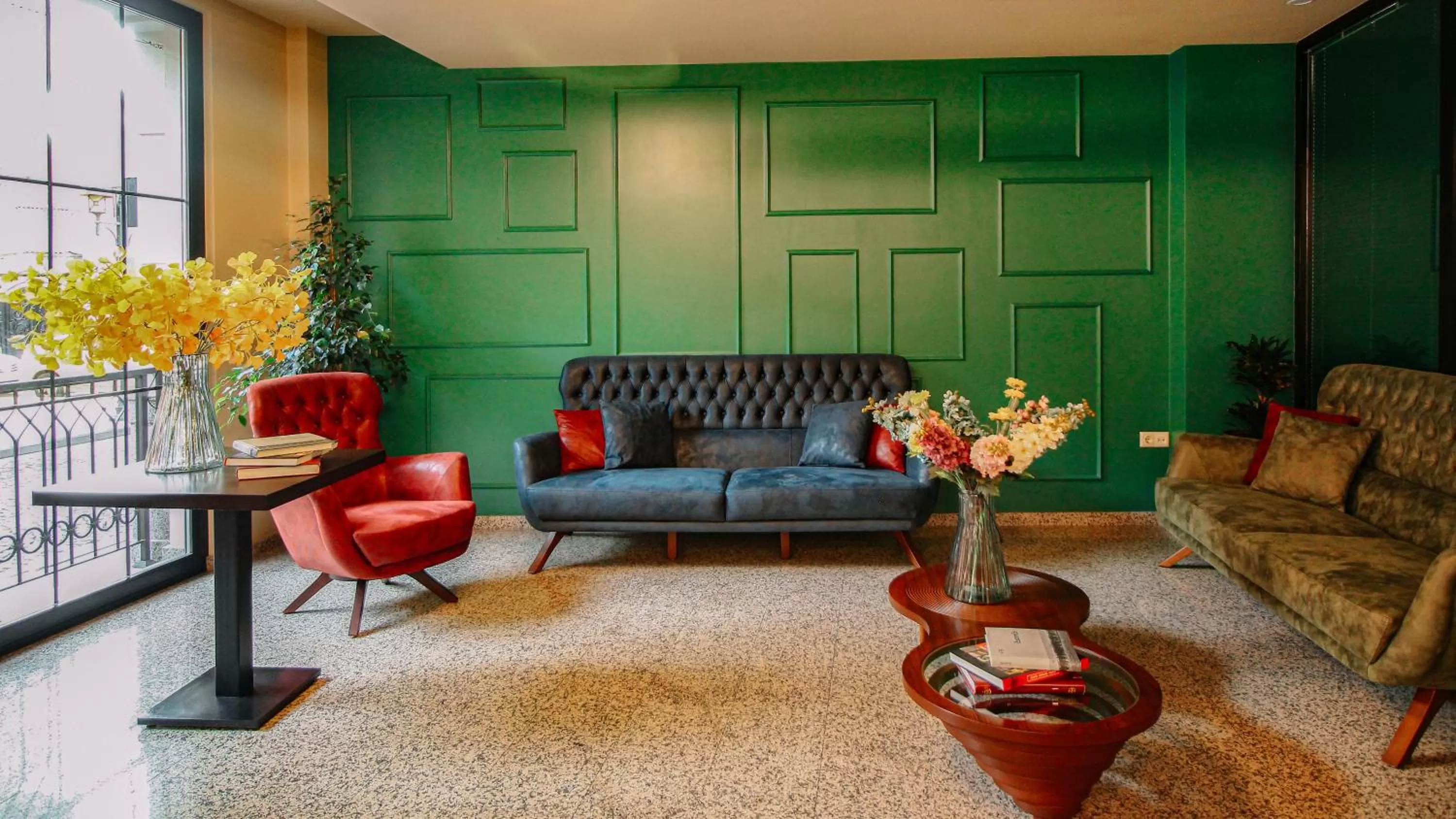 Lobby or reception, Seating Area in HOTEL BLOOM