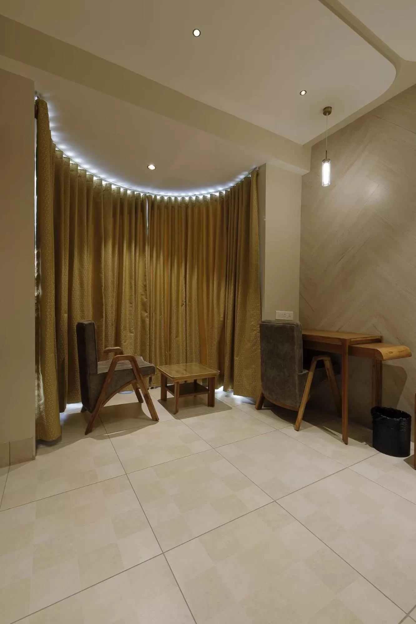 Seating area in Artilla Inn