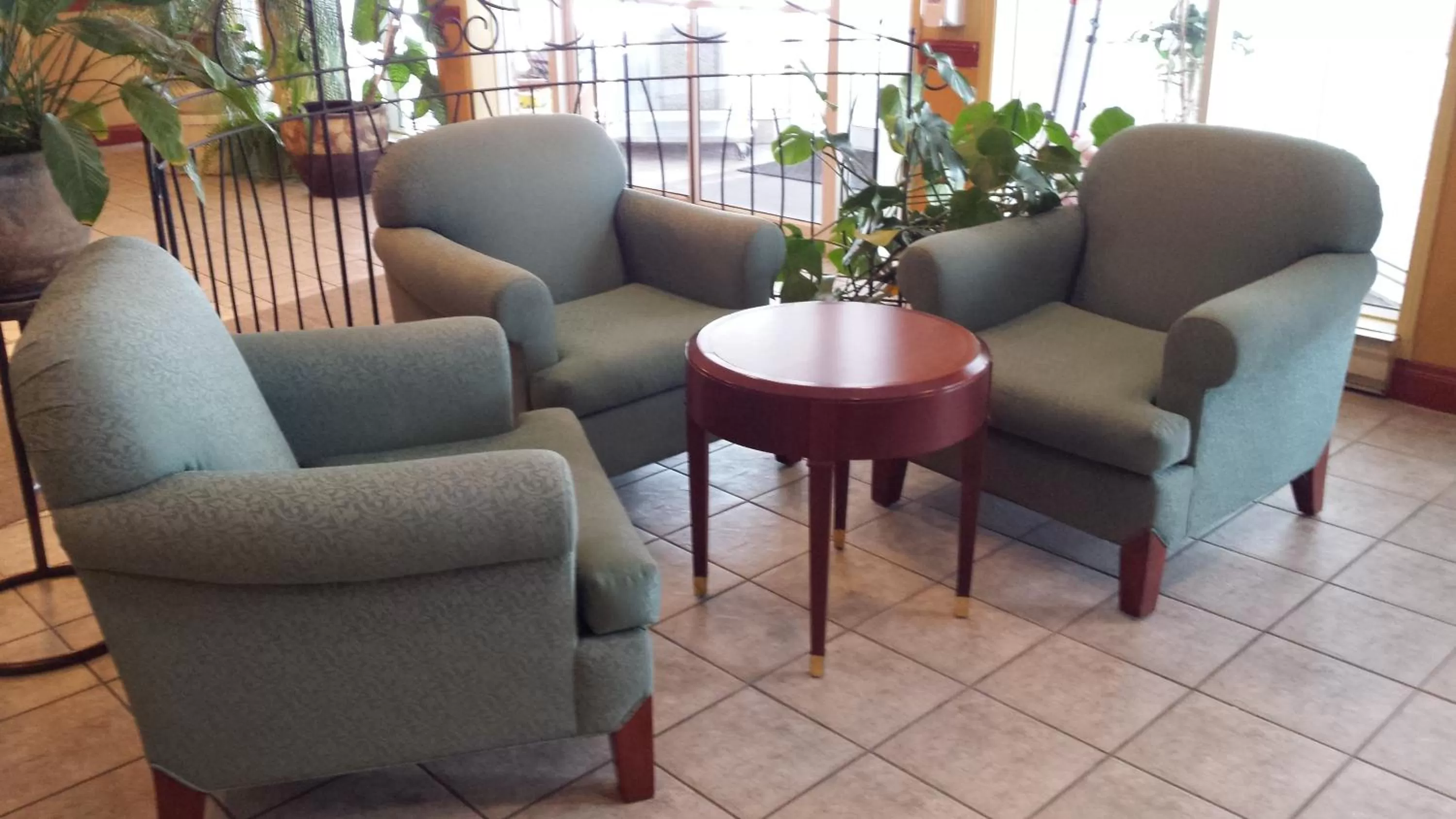 Lobby or reception in Hôtel Travelodge by Wyndham Victoriaville