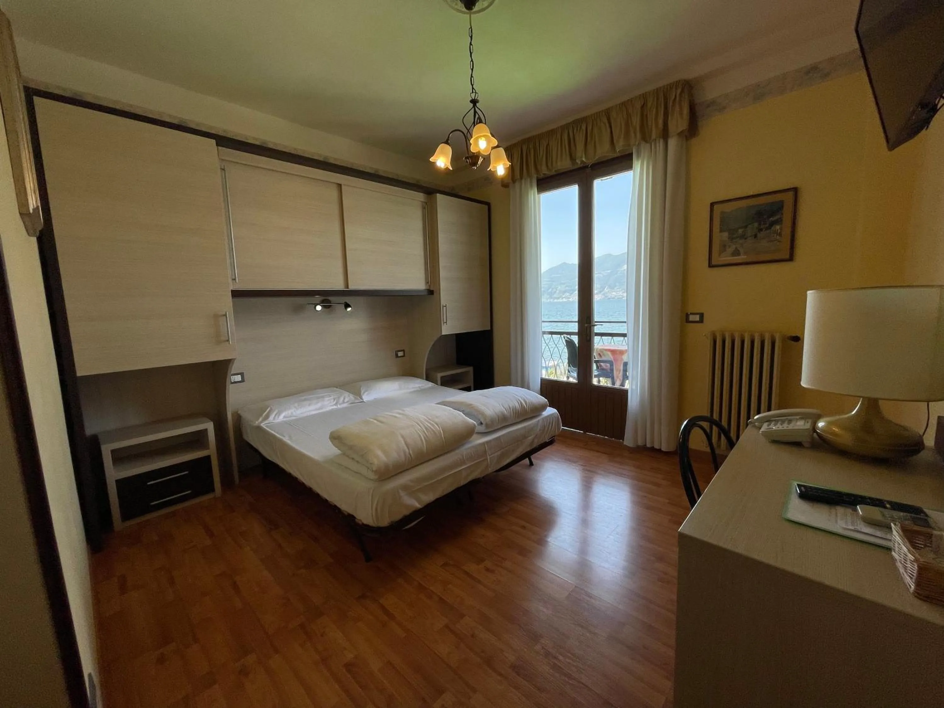 Garden view, Bed in Hotel Rabay