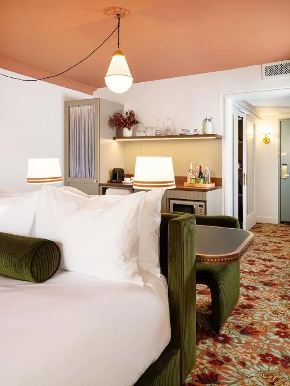 View (from property/room), Bed in Palihouse West Hollywood at Beverly Hills