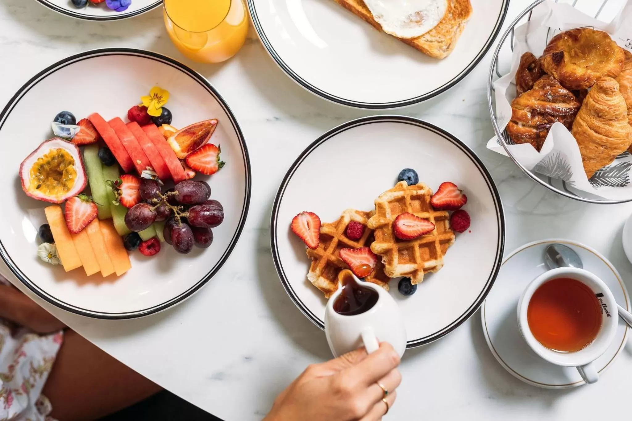 Bedroom in Crowne Plaza Canberra by IHG
