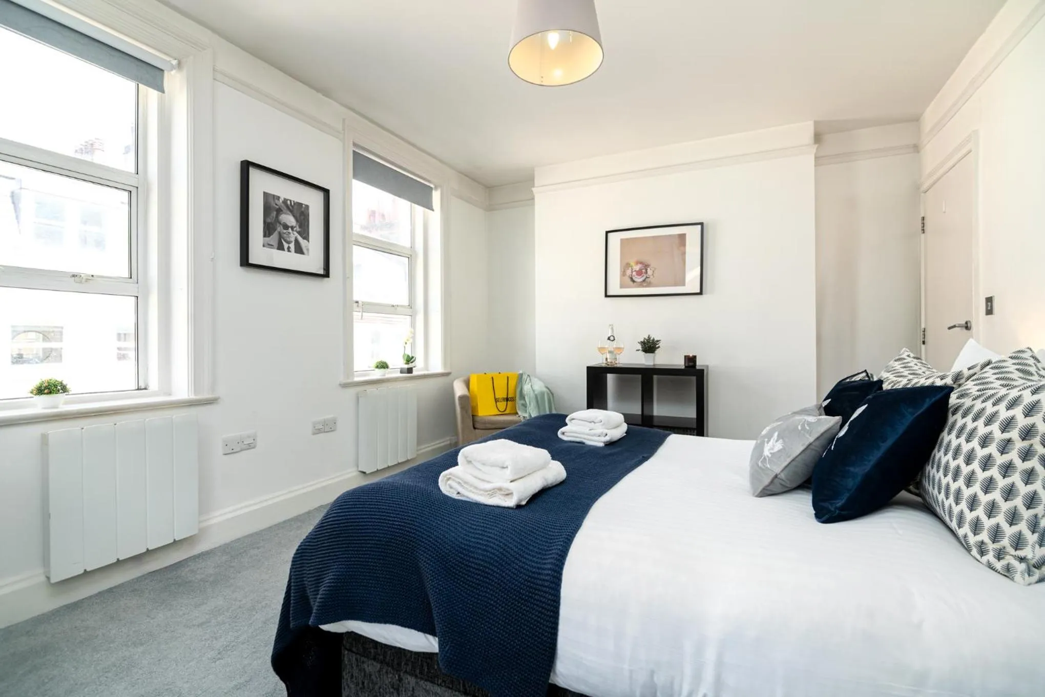 Bed in Bond Street Serviced Apartment