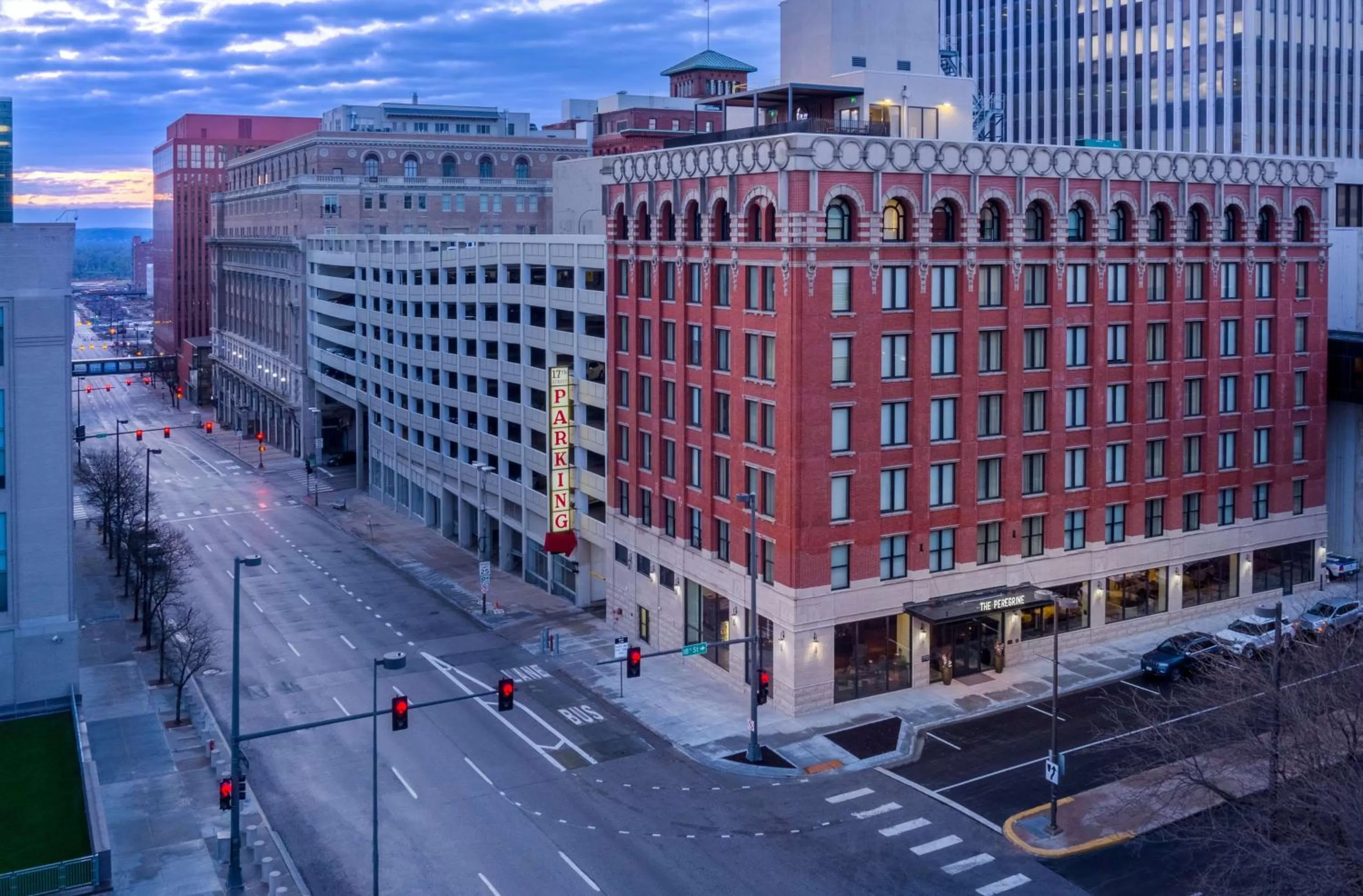 Property building in The Peregrine Omaha Downtown Curio Collection By Hilton