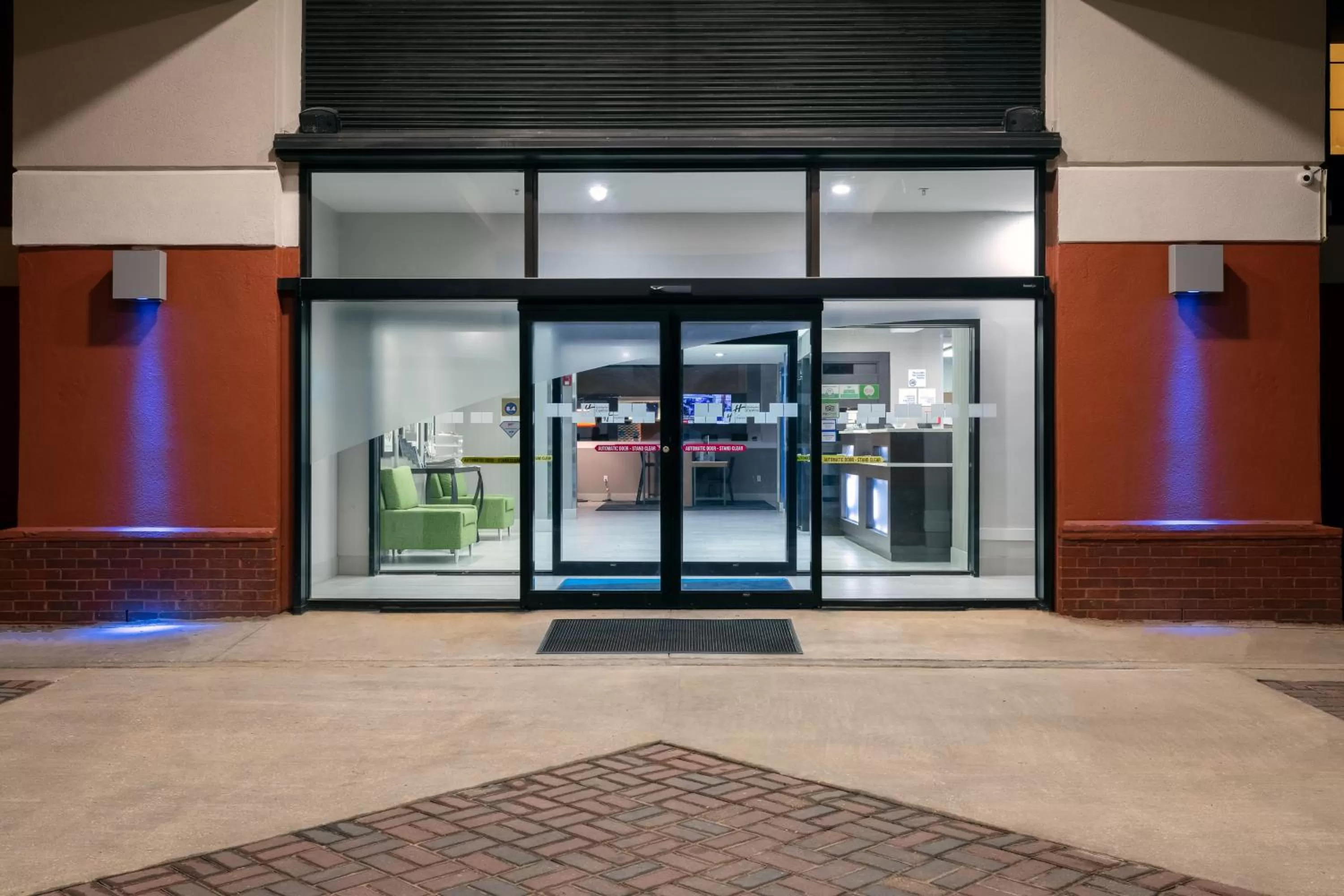 Property building in Holiday Inn Express & Suites Milton East I-10 by IHG