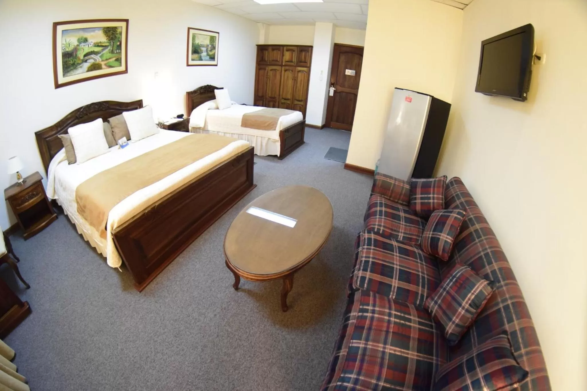 Photo of the whole room, Bed in El Gran Hotel de Pereira