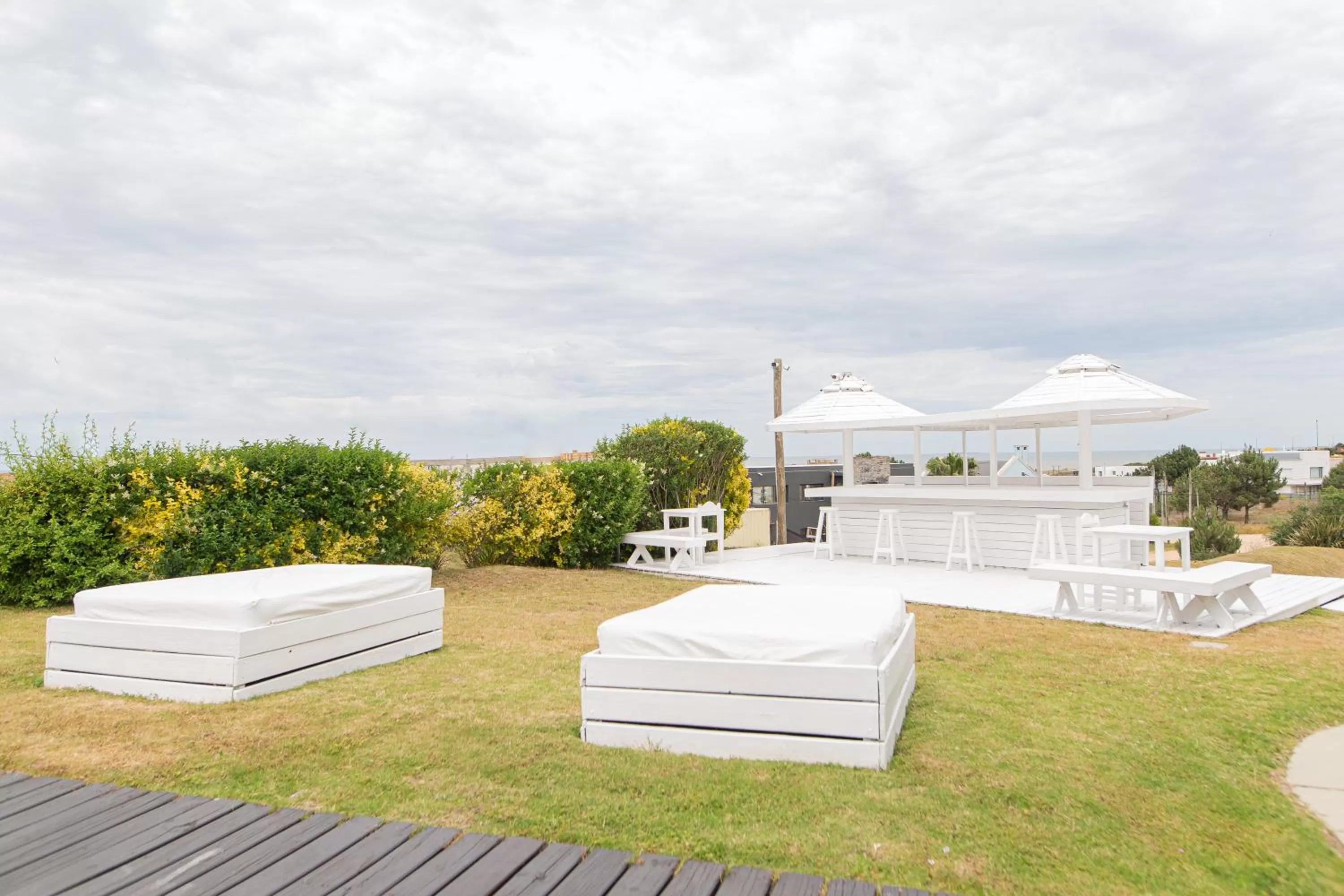 Swimming pool in Hotel Las Olas Resort