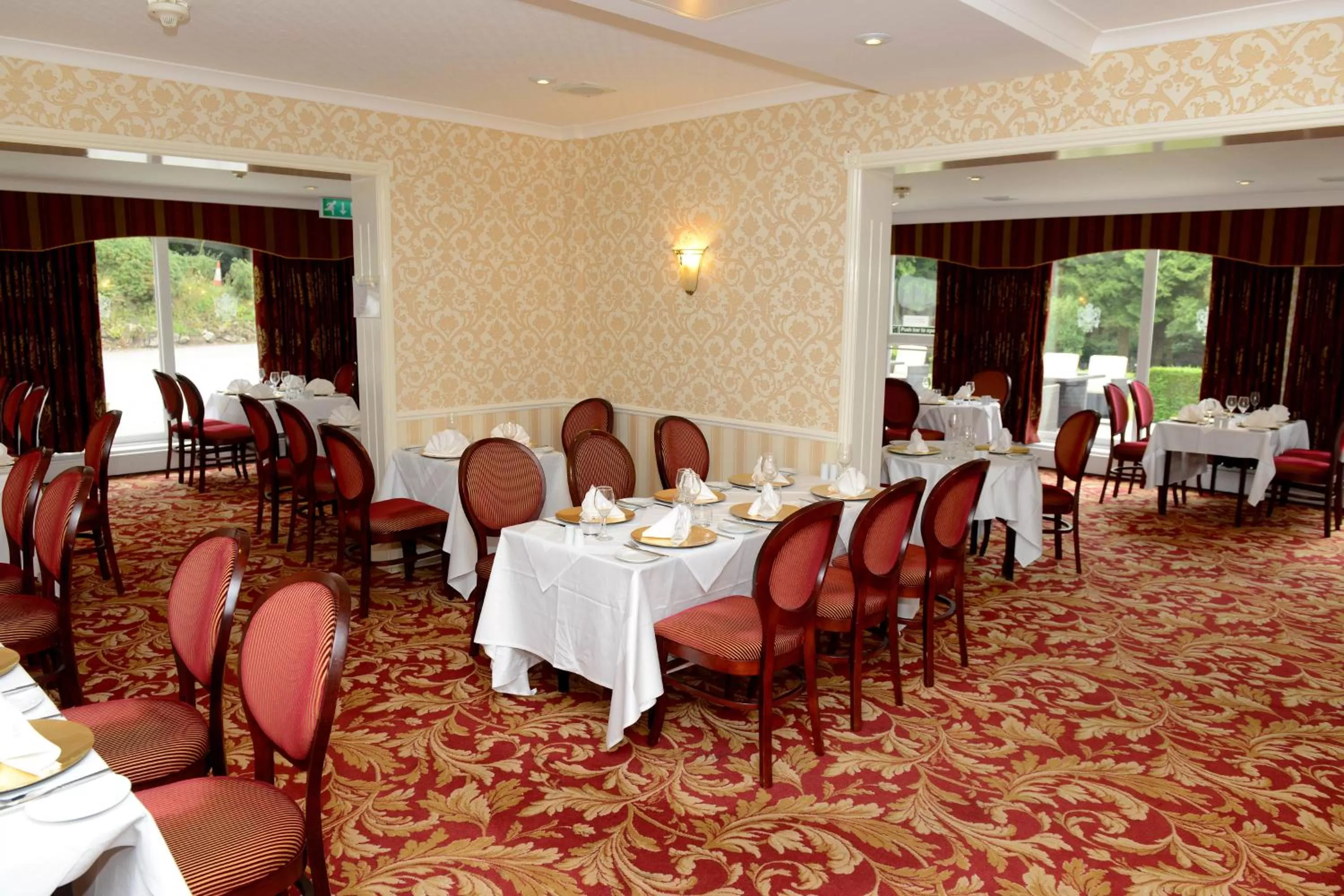 Restaurant/places to eat in Buckatree Hall Hotel