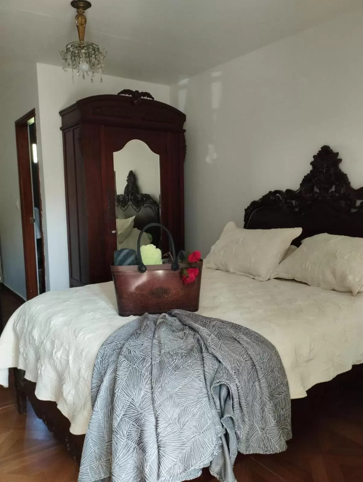 Bedroom, Bed in Sunset Paradise